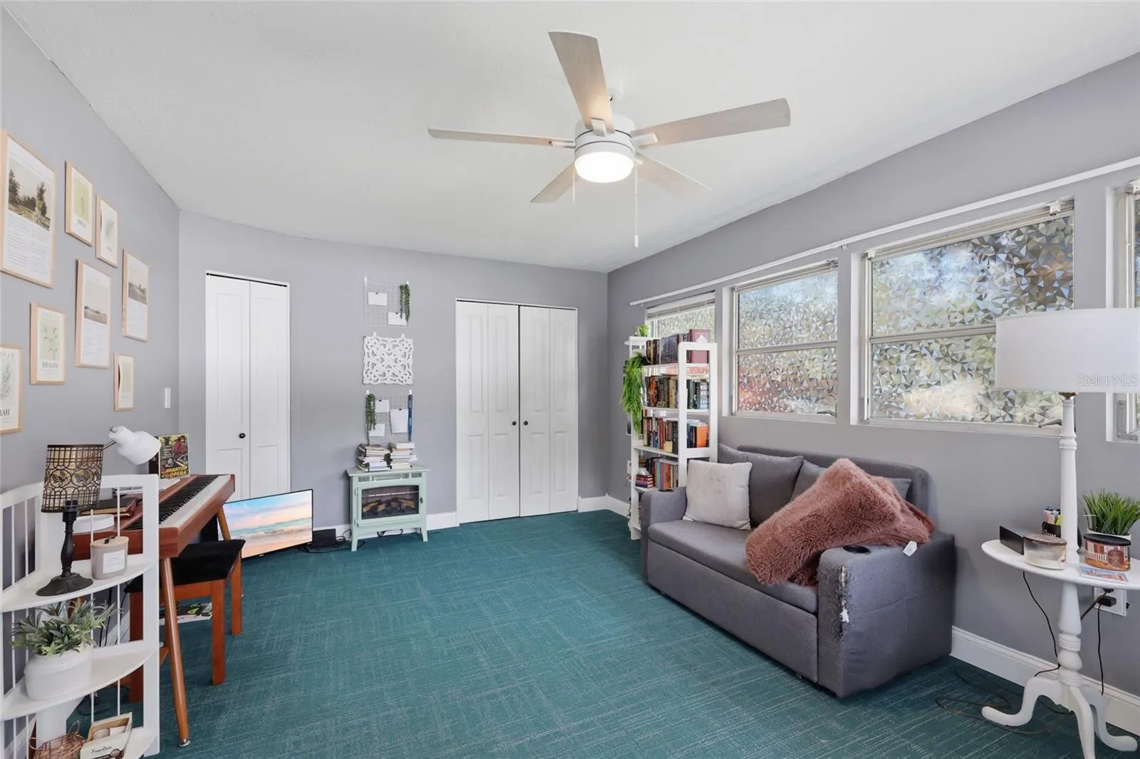 1601 6TH ST W
