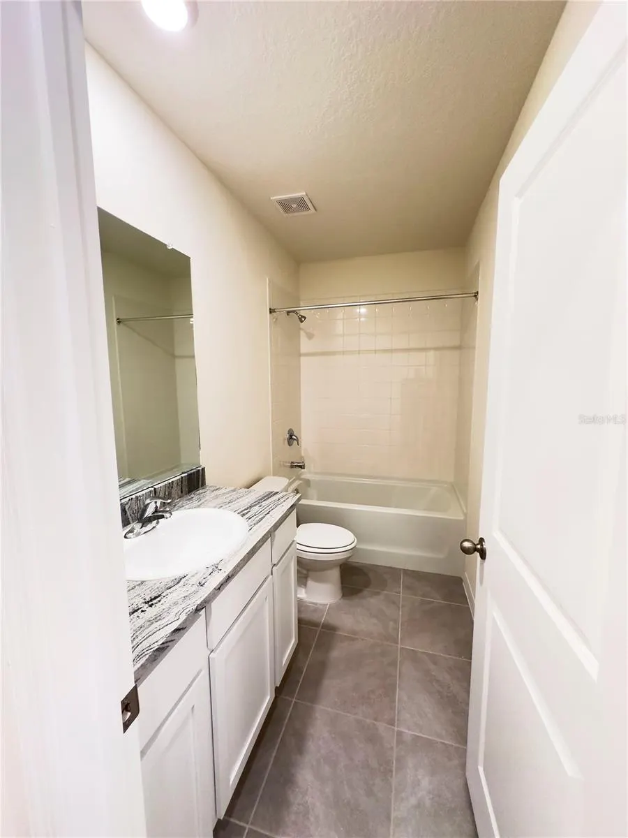17718 CRESCENT MOON LOOP