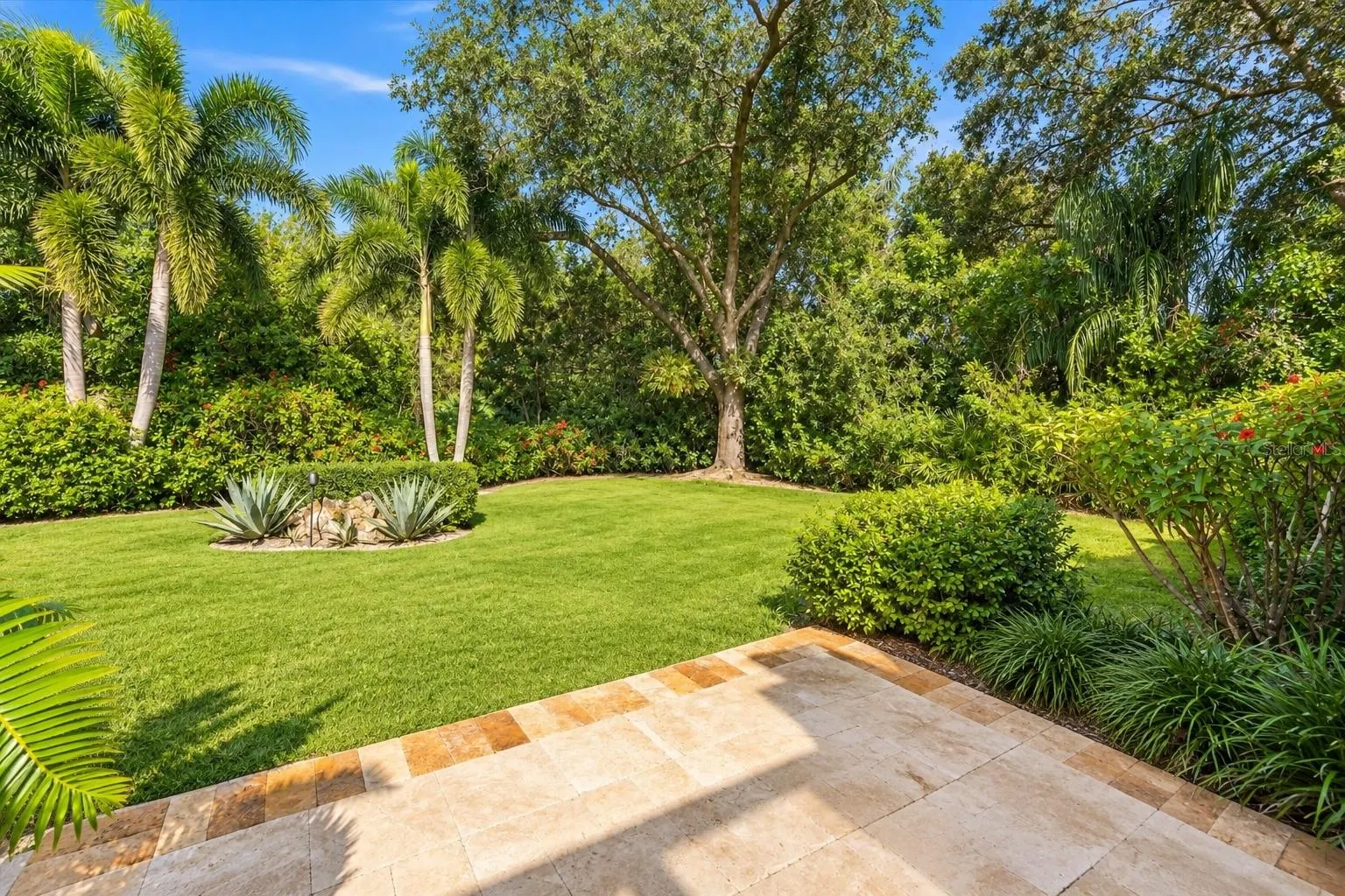 6607 HUNTER COMBE XING