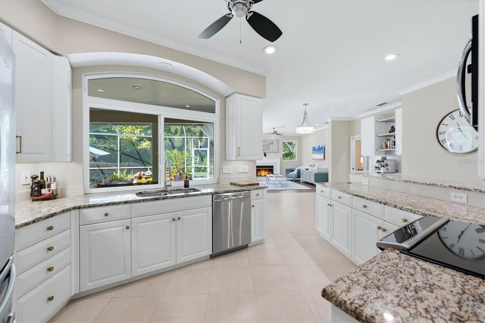 6607 HUNTER COMBE XING
