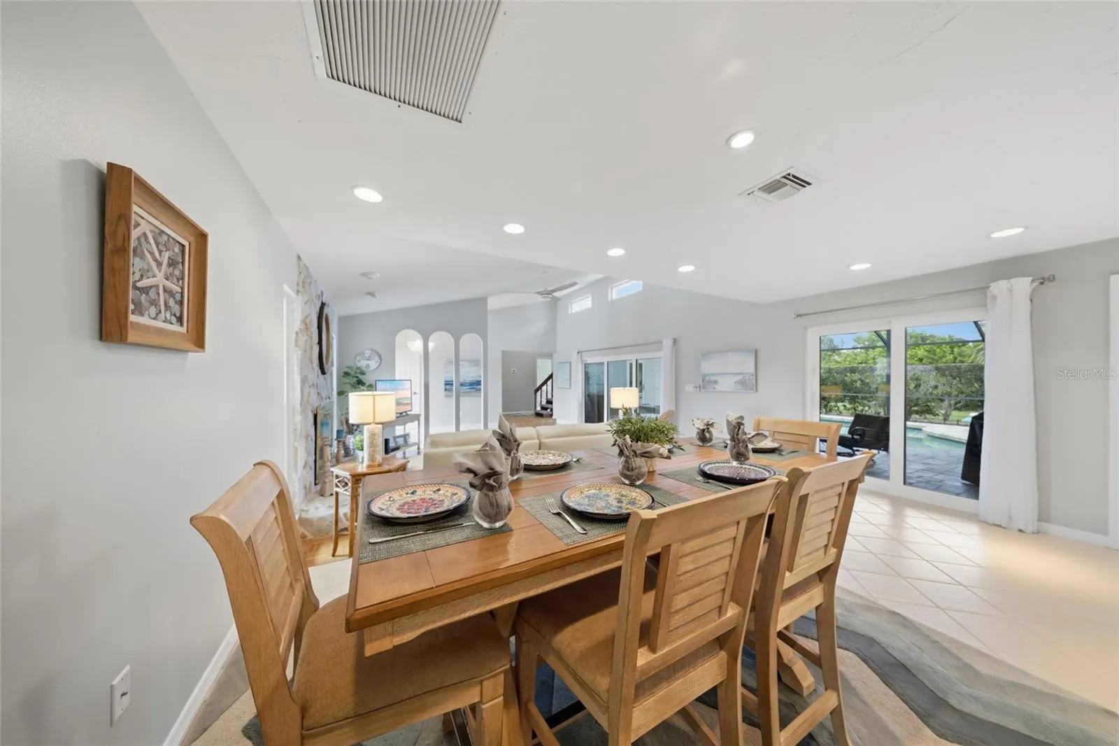 242 LOOKOUT POINT DR