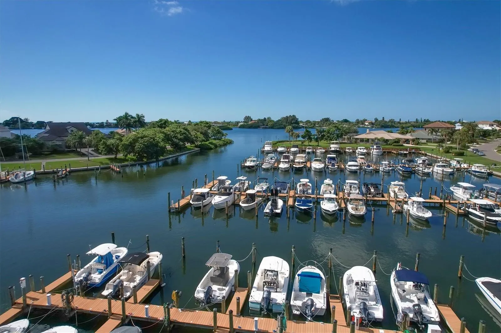 242 LOOKOUT POINT DR