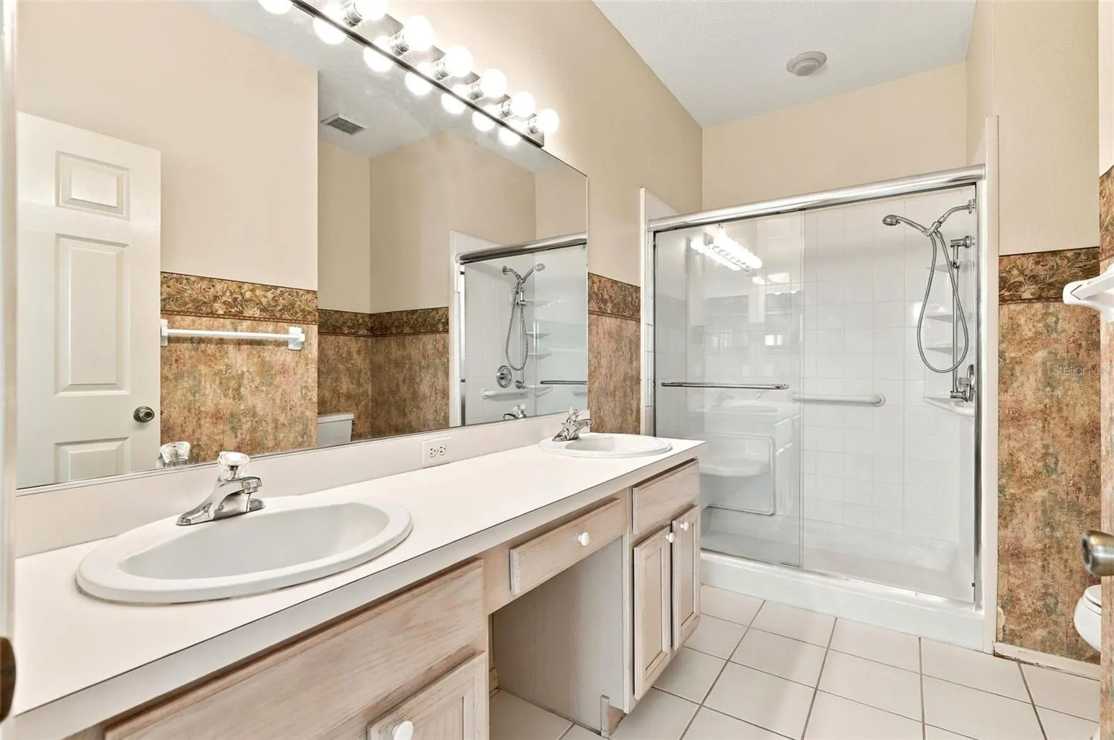 6261 WEYMOUTH DR