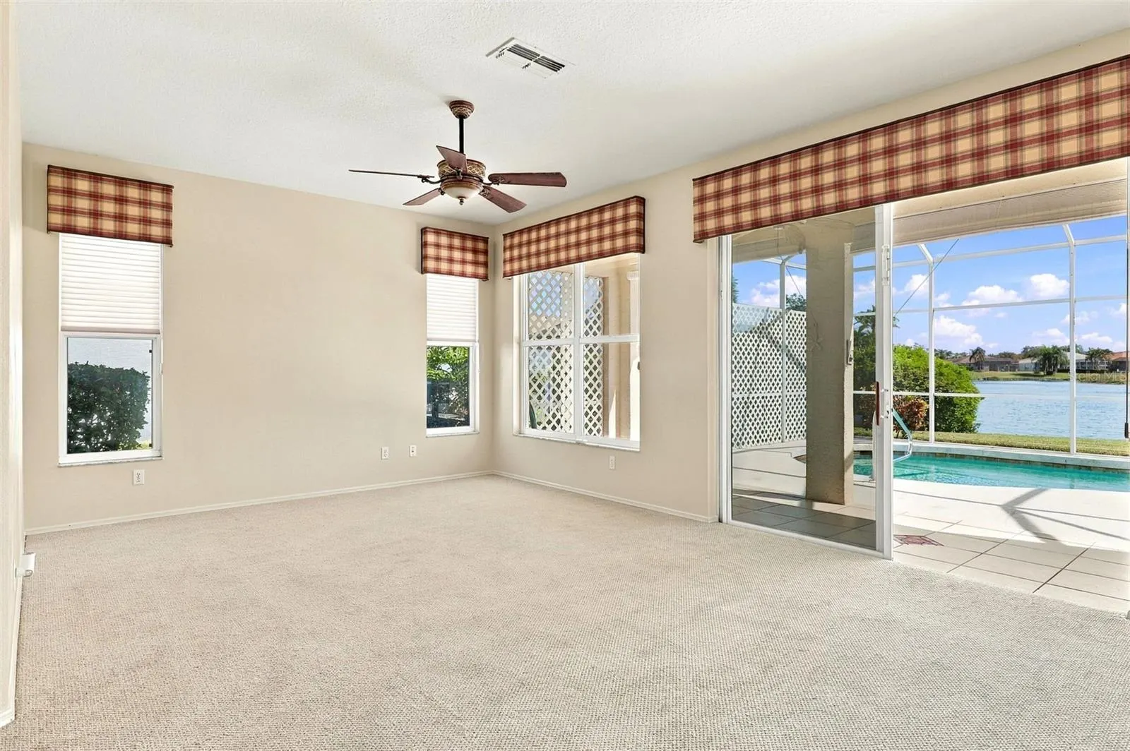 6261 WEYMOUTH DR