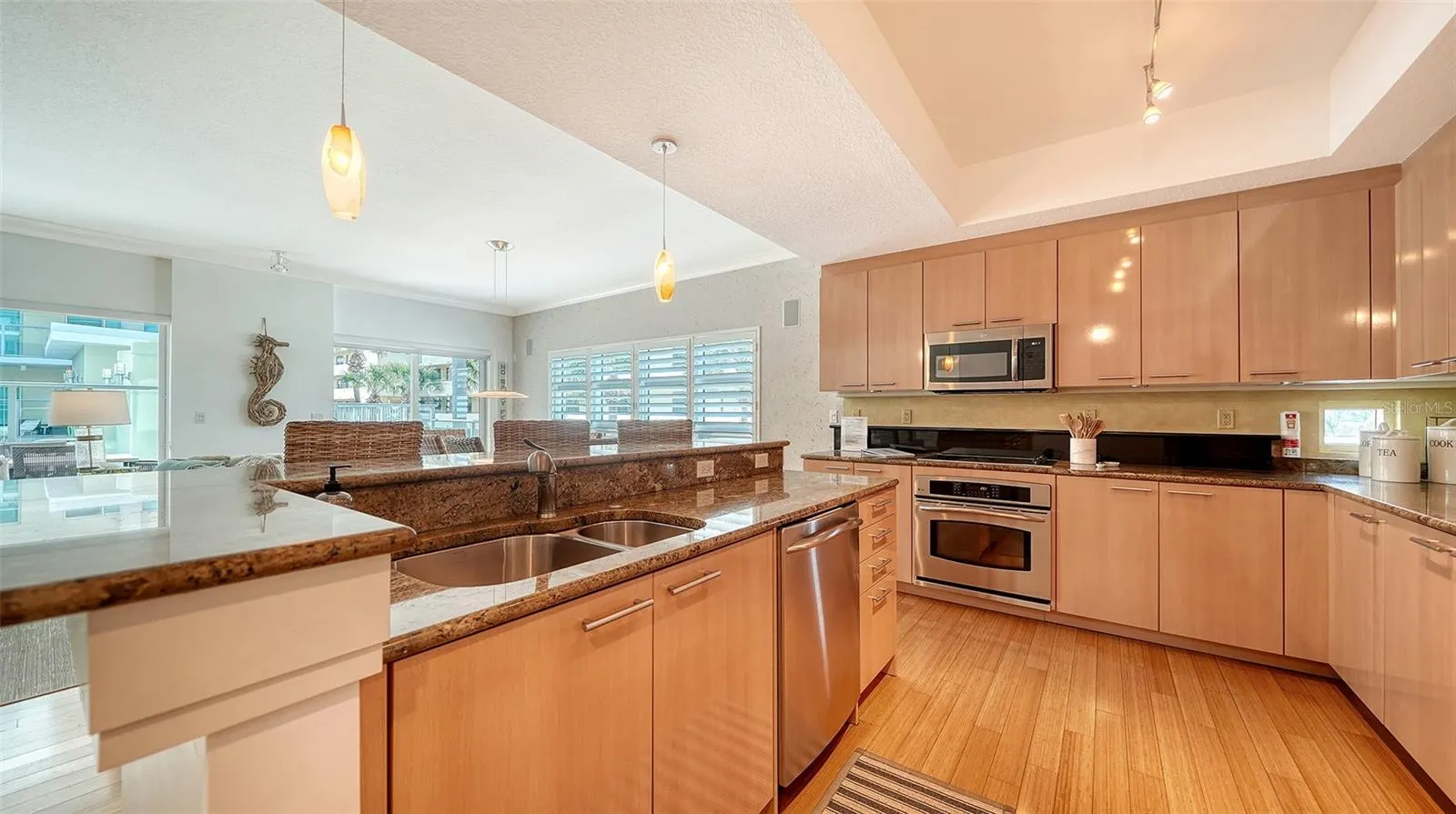6512 MIDNIGHT PASS RD #206 #206