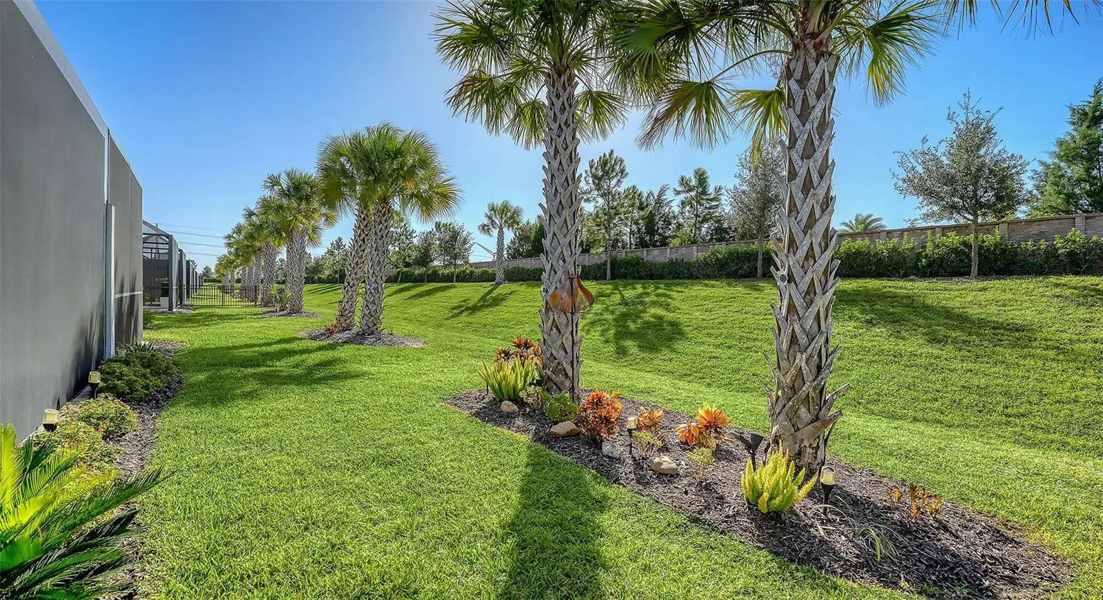 7608 SUMMERLAND CV