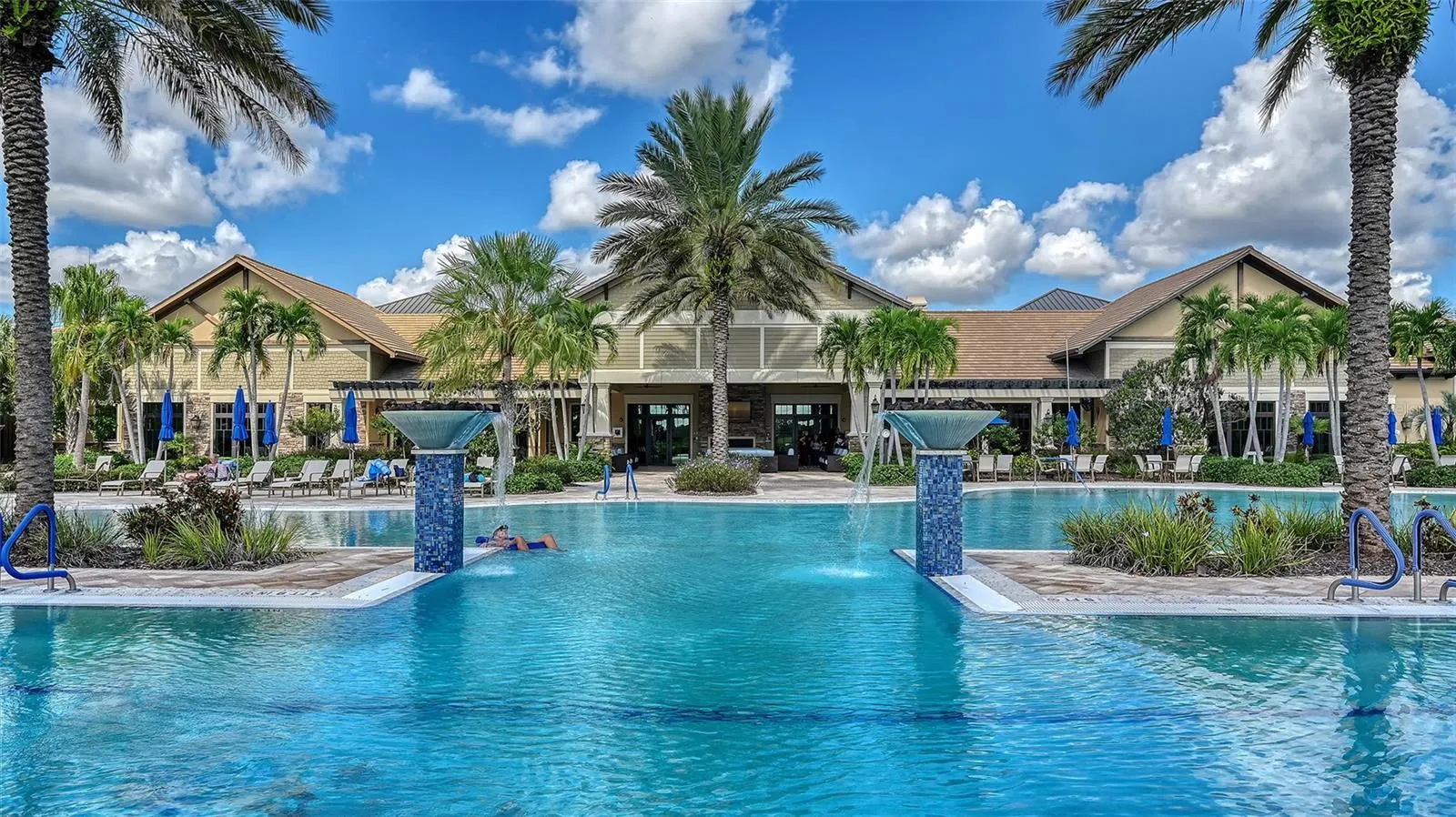 7608 SUMMERLAND CV