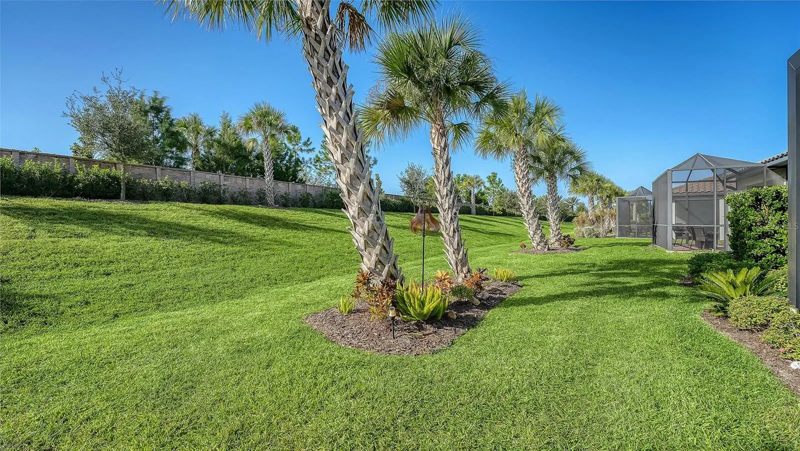 7608 SUMMERLAND CV