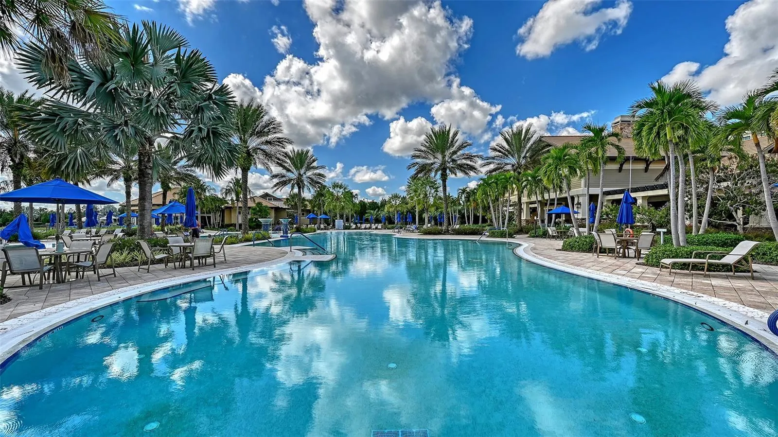 7608 SUMMERLAND CV