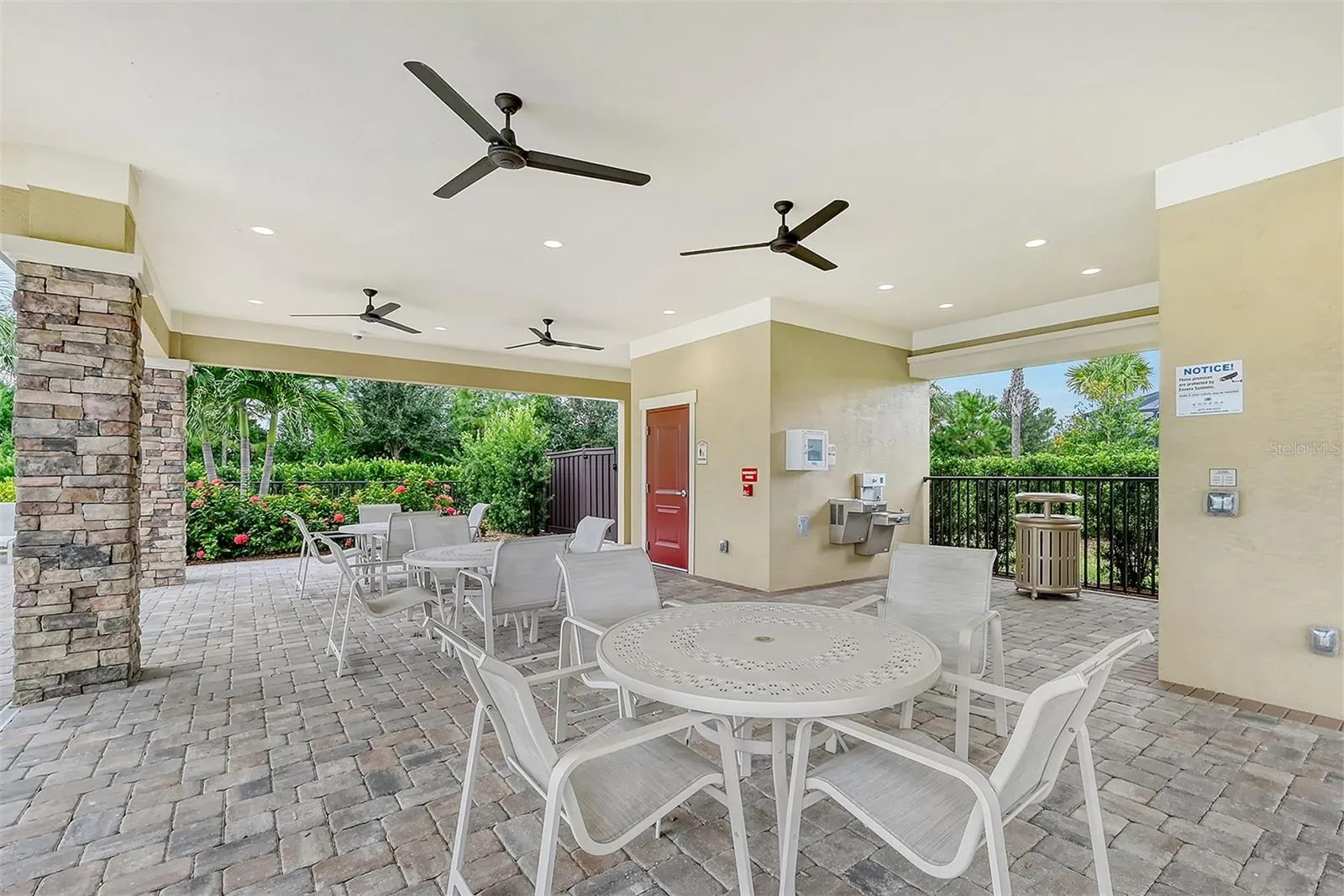 7608 SUMMERLAND CV