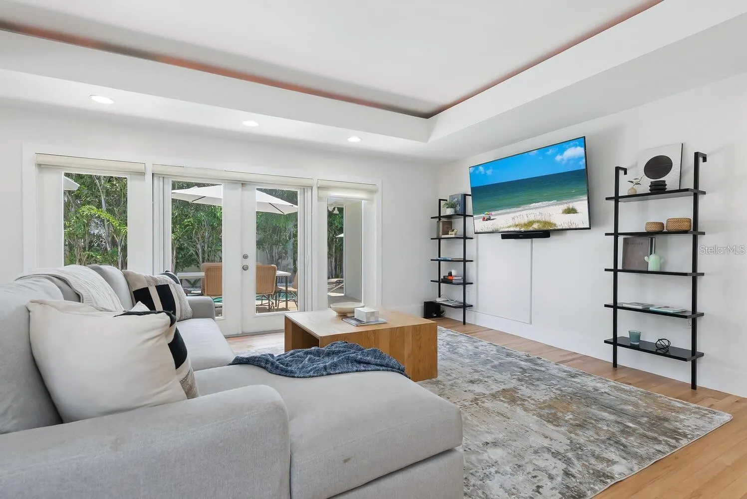 1931 HIGH POINT CIR