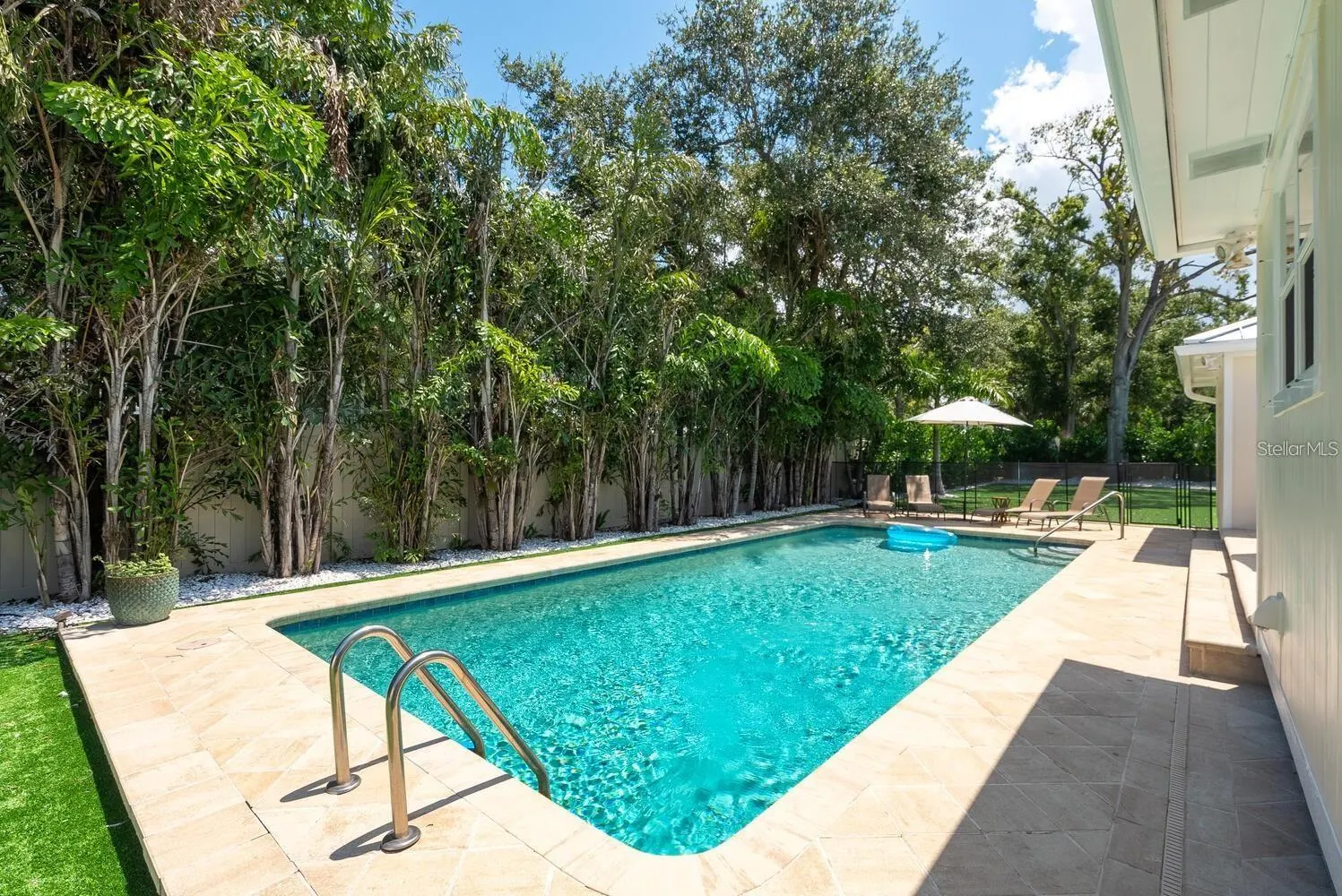 1931 HIGH POINT CIR