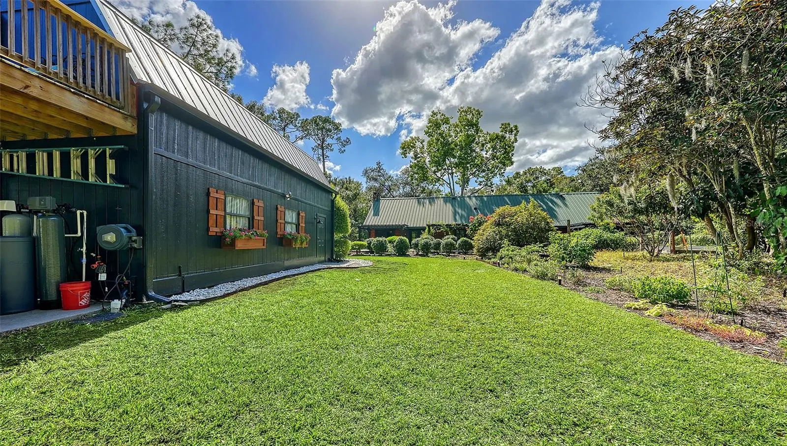 10604 OAK RUN DR