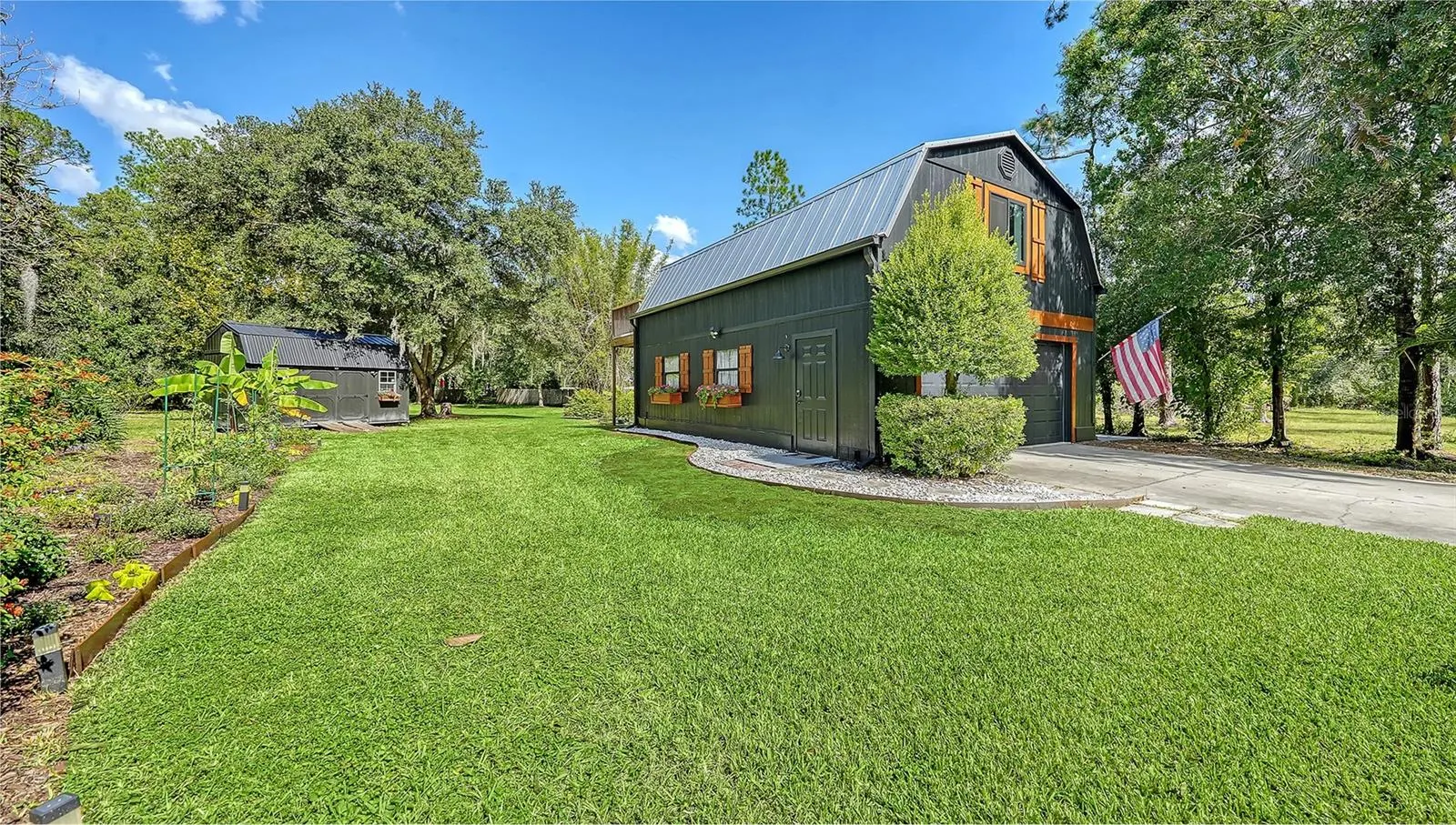 10604 OAK RUN DR