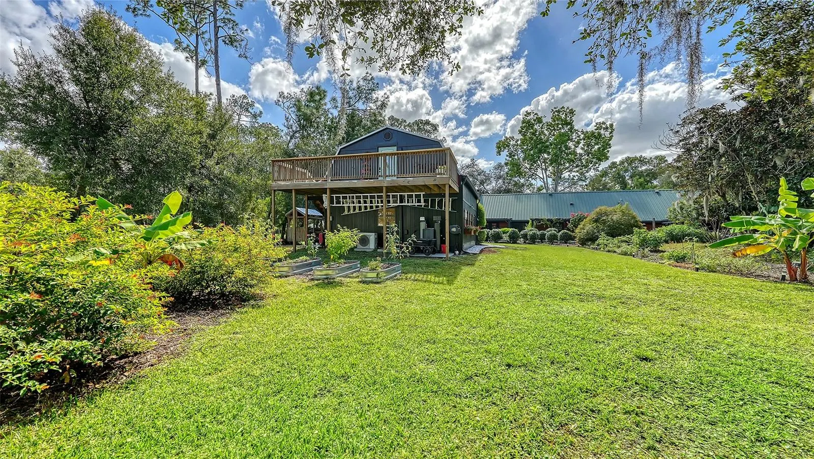 10604 OAK RUN DR