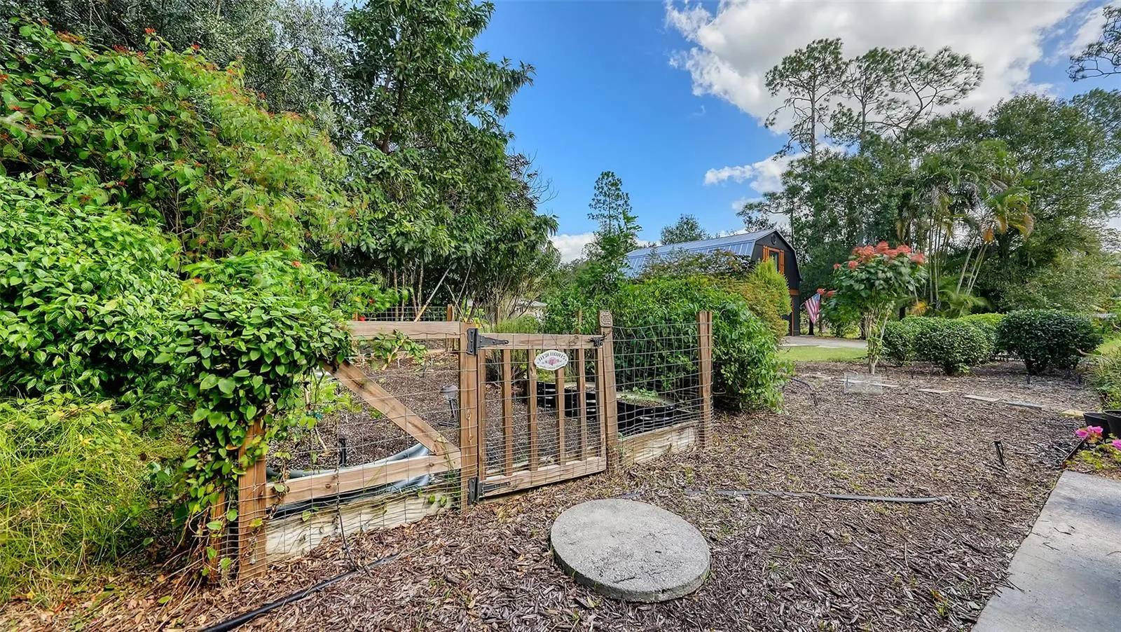 10604 OAK RUN DR