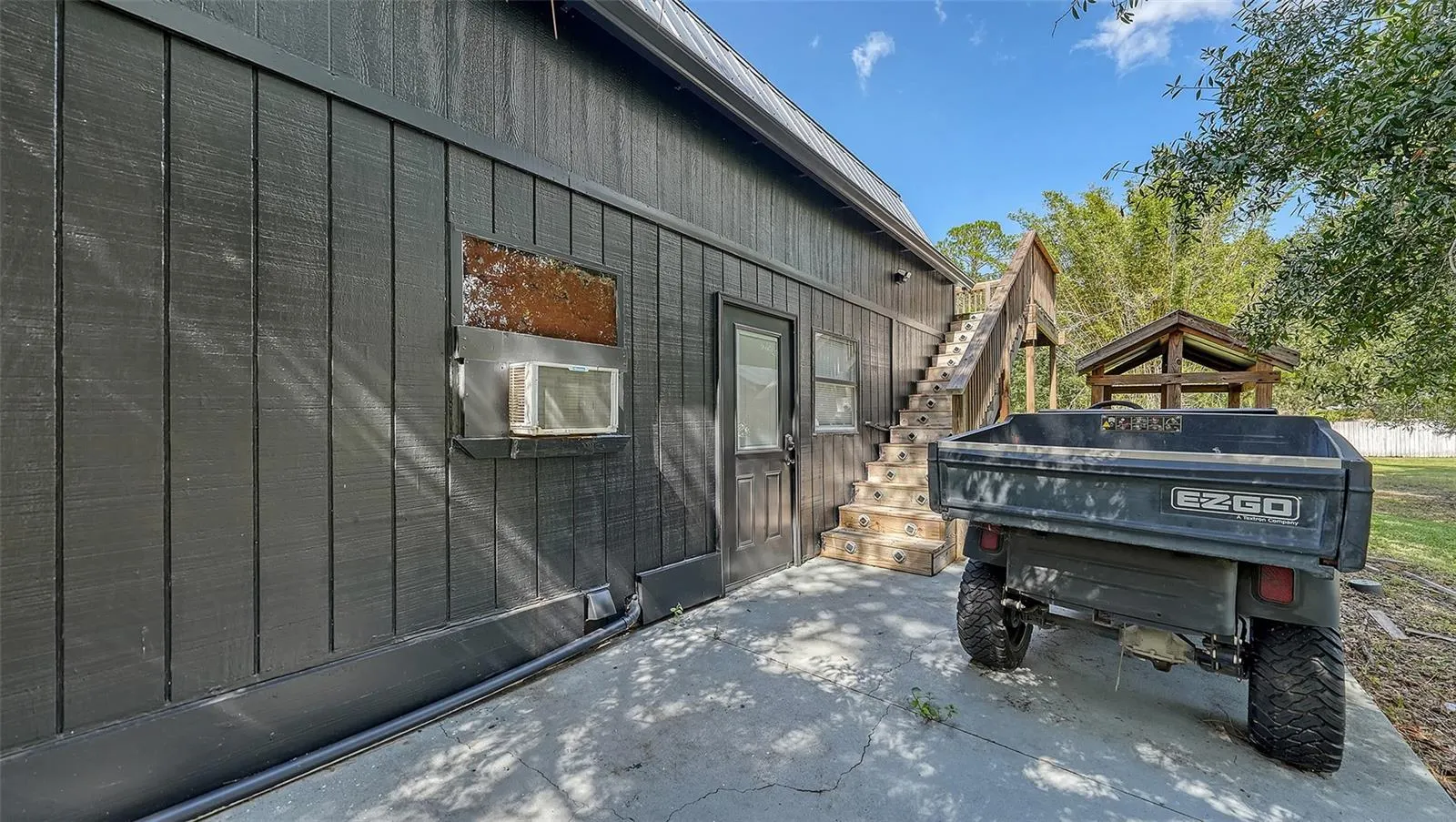 10604 OAK RUN DR