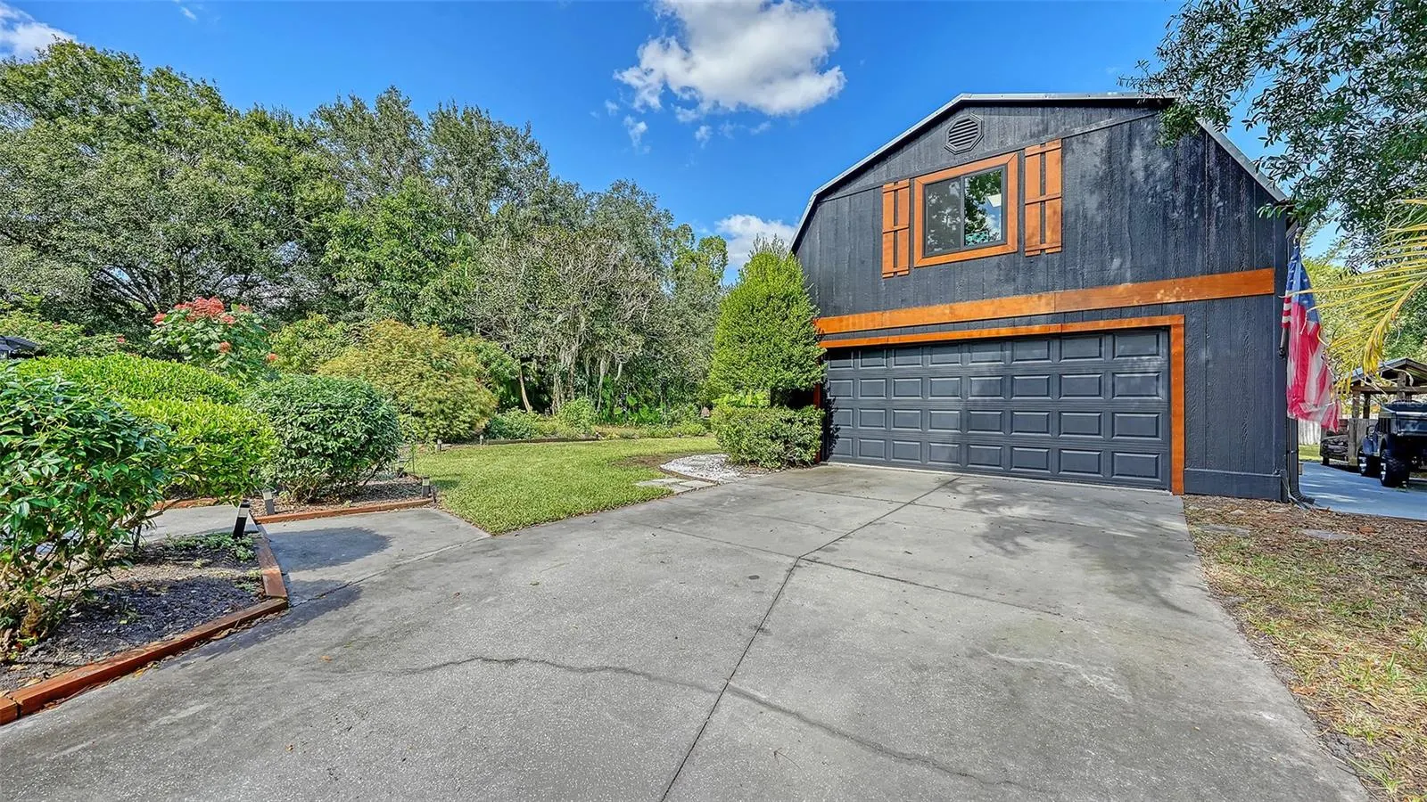 10604 OAK RUN DR