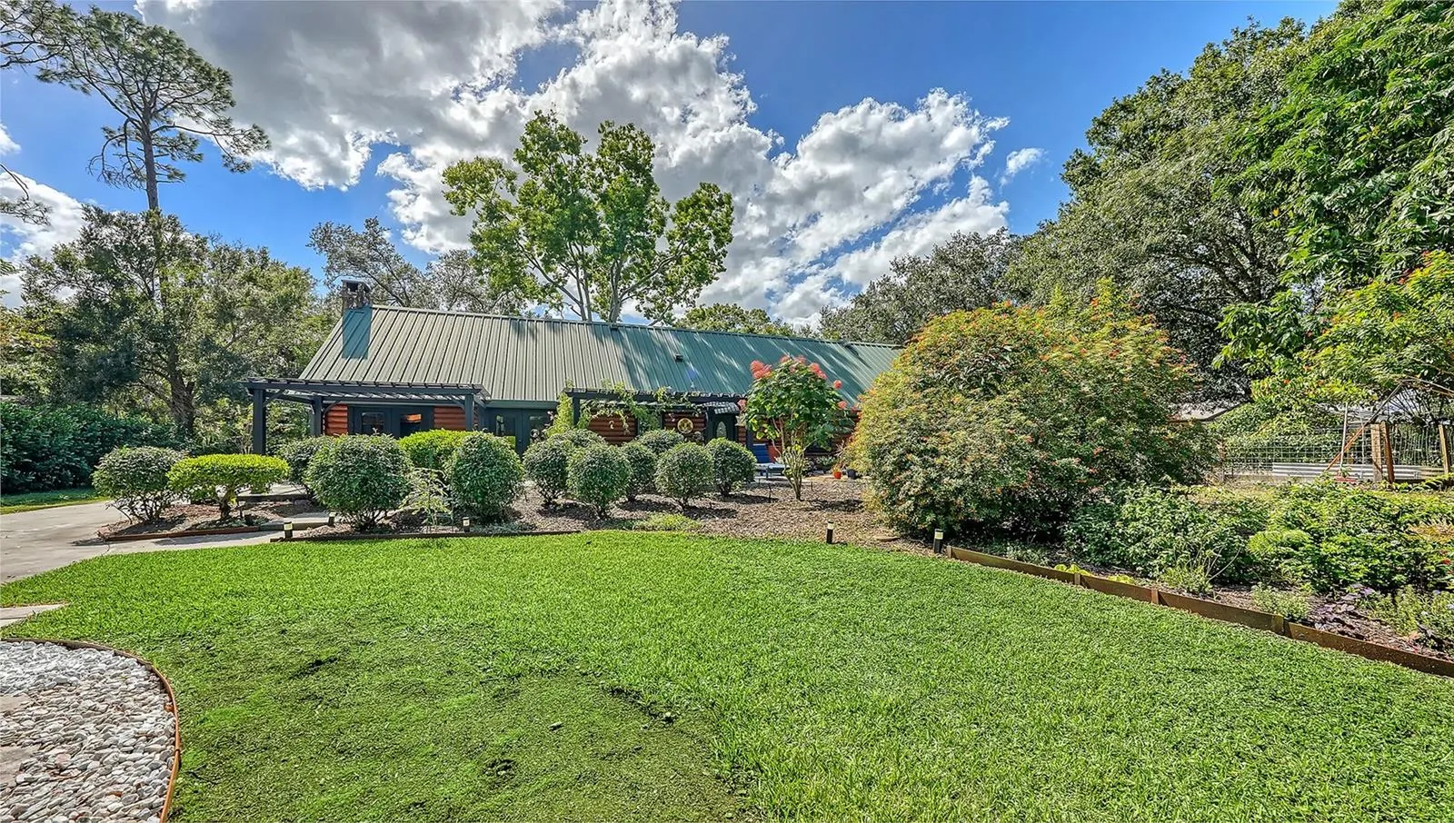 10604 OAK RUN DR