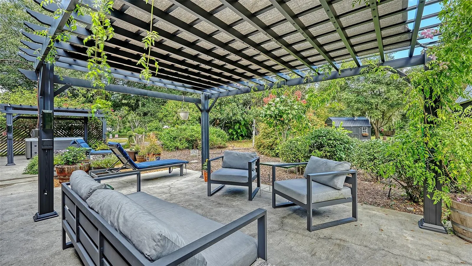 10604 OAK RUN DR