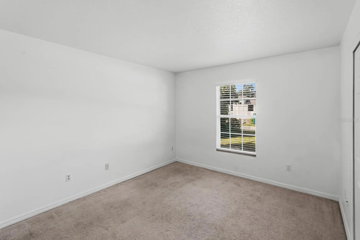 8373 OCTAVIUS AVE