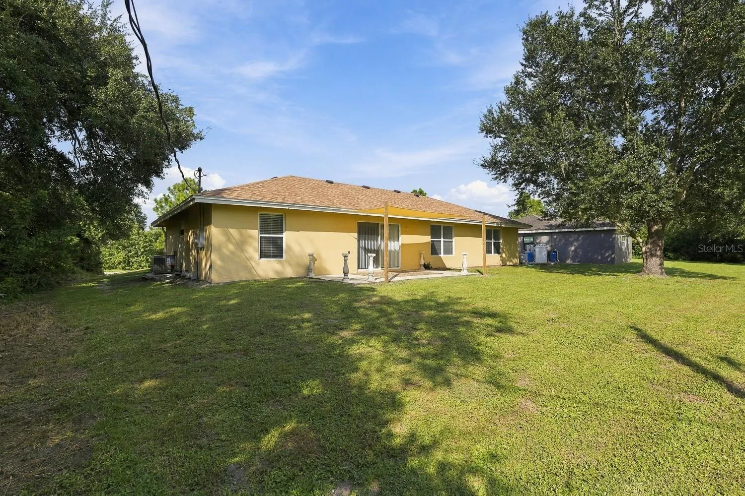 8373 OCTAVIUS AVE