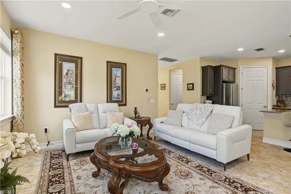 3161 AMADORA CIR