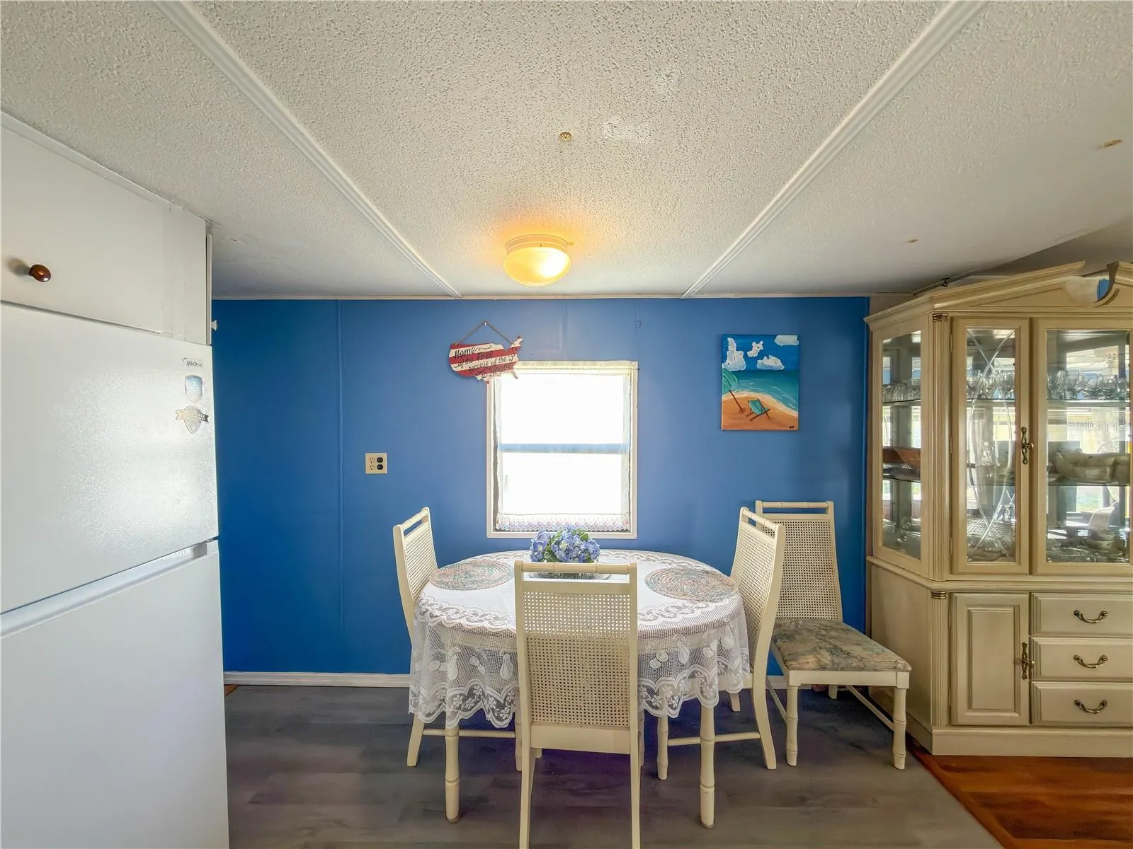 3307 EILEEN DR