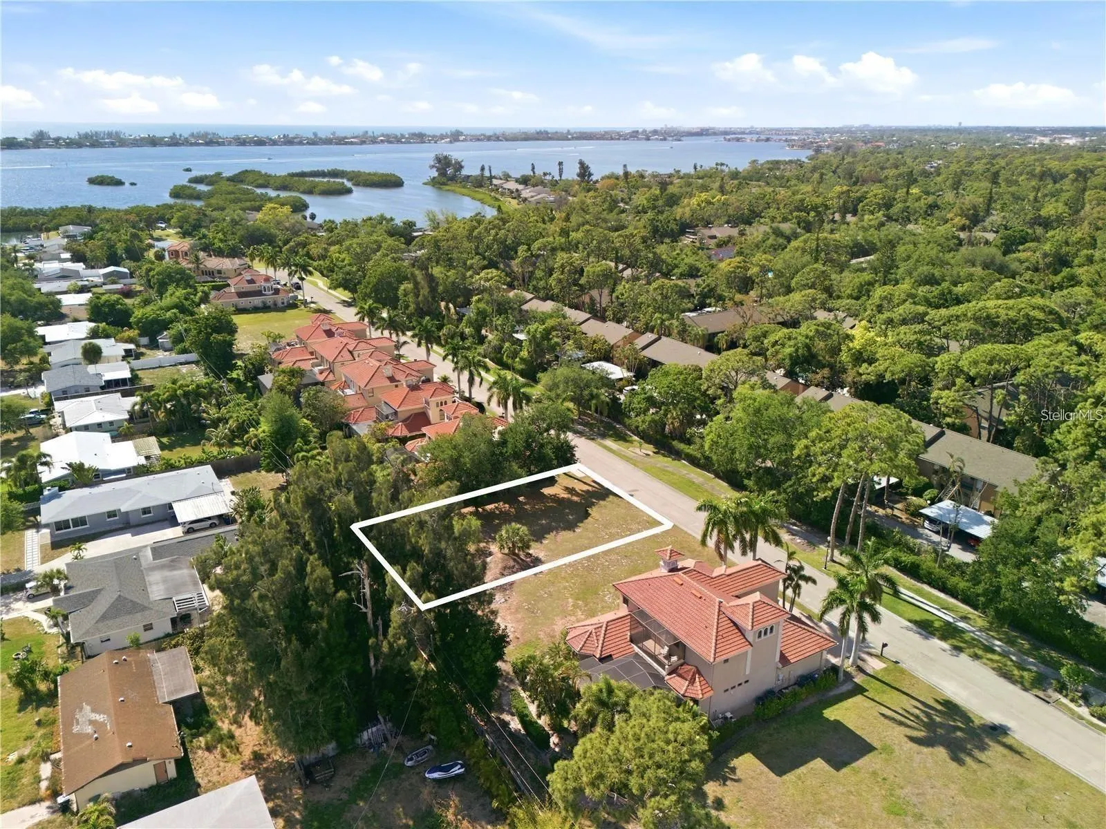 1740 ASSISI DR