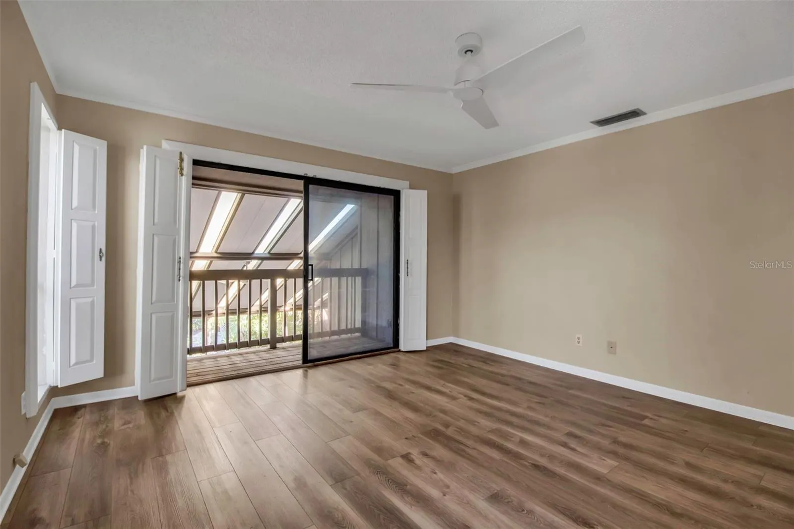 1460 LANDINGS CIR #51 #51
