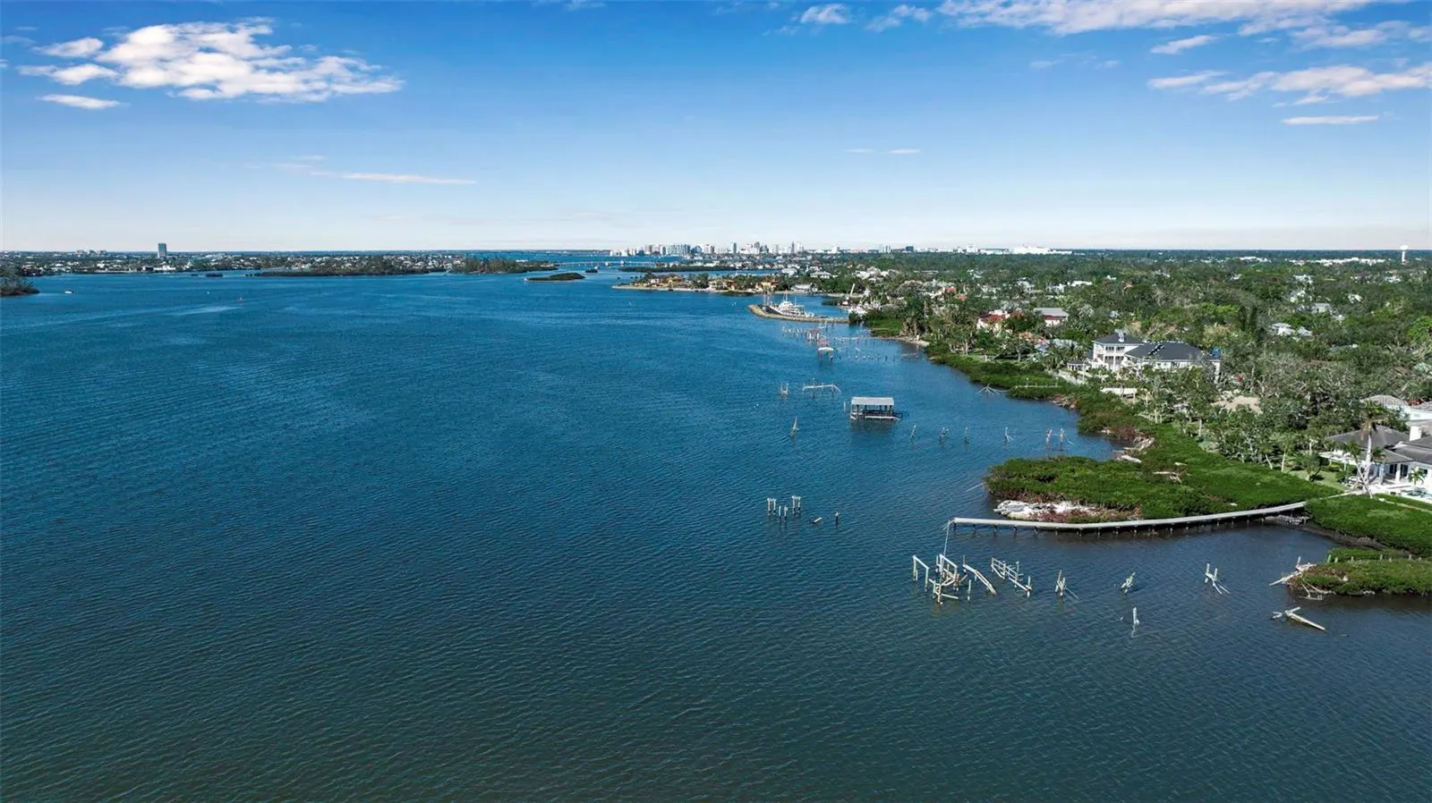 1460 LANDINGS CIR #51 #51