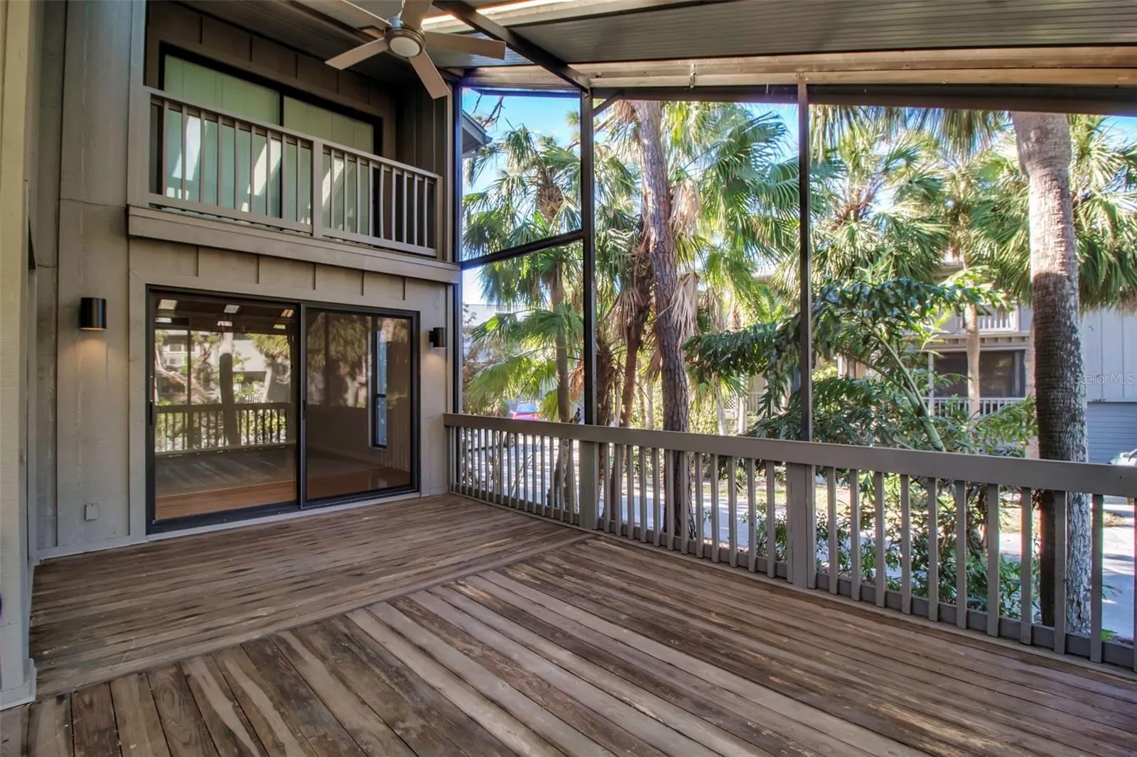 1460 LANDINGS CIR #51 #51