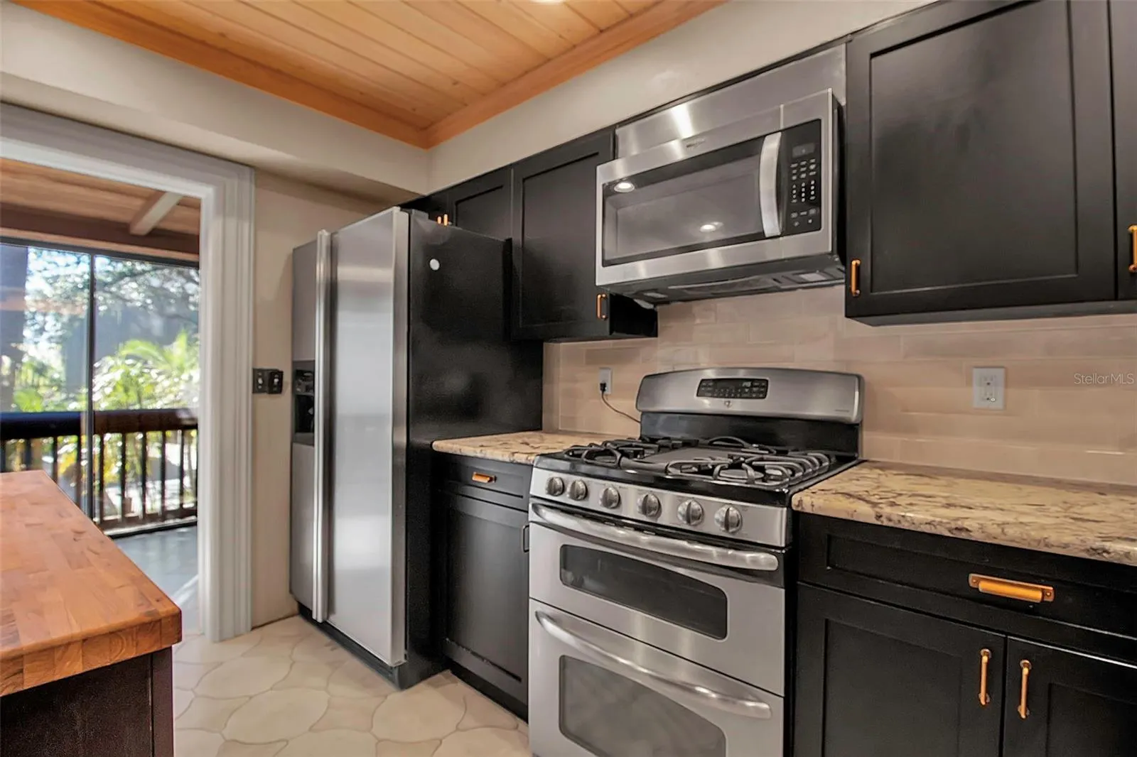 1460 LANDINGS CIR #51 #51