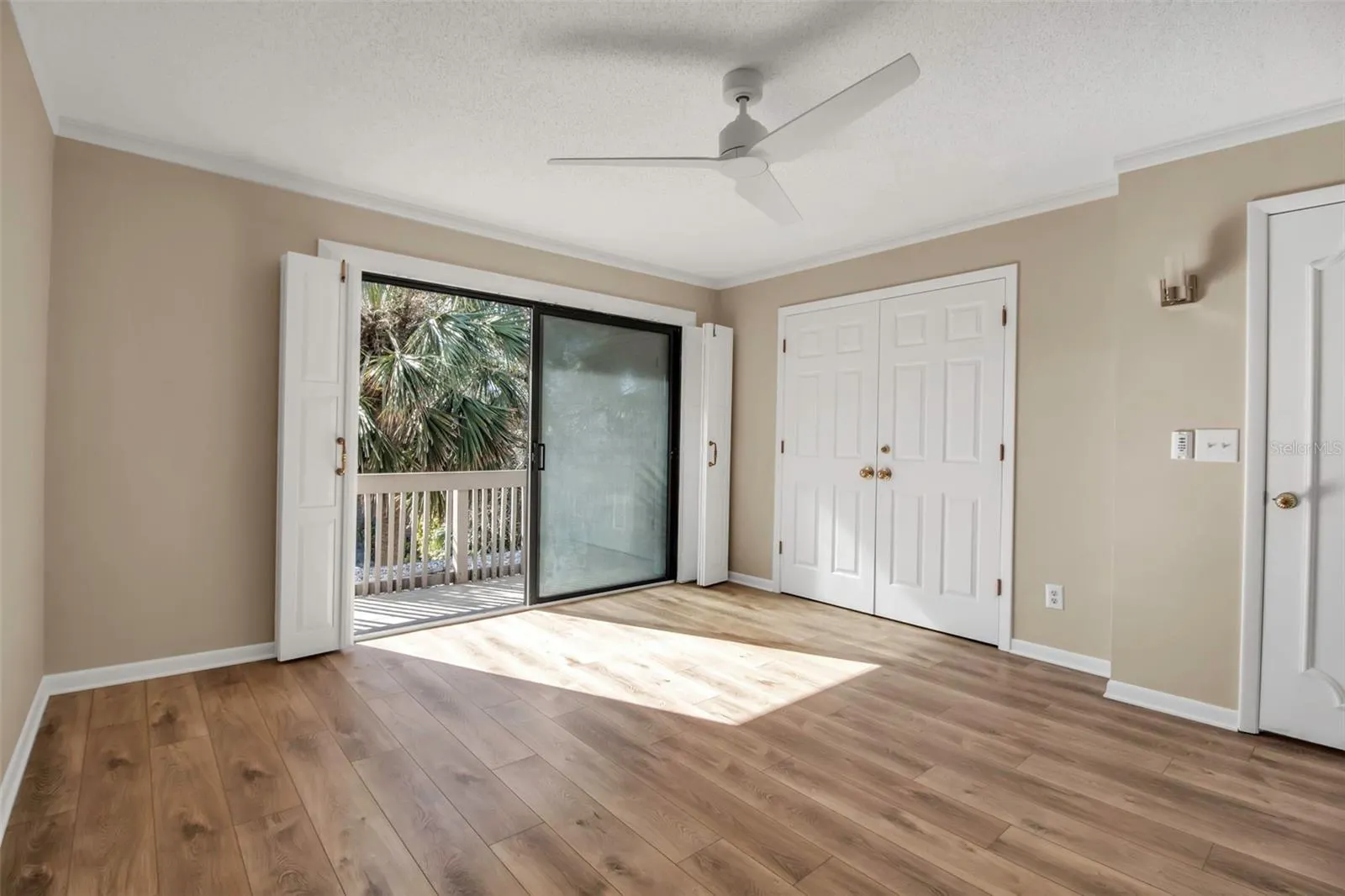 1460 LANDINGS CIR #51 #51