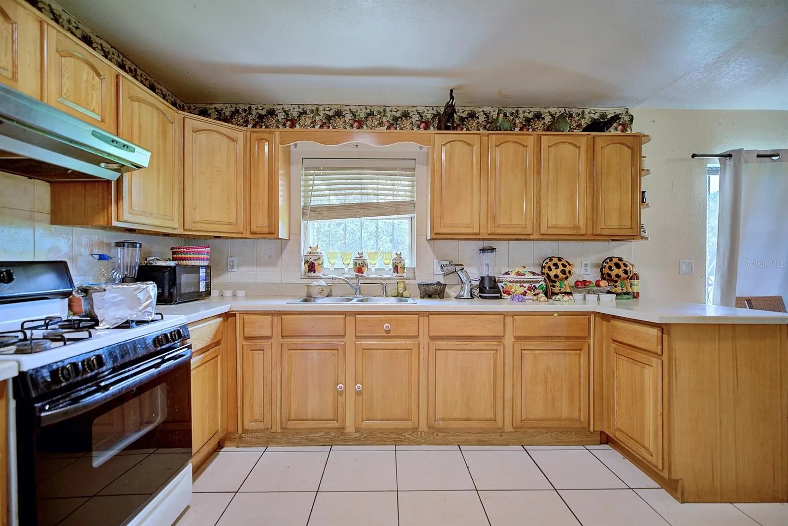 3092 GOLFVIEW DR
