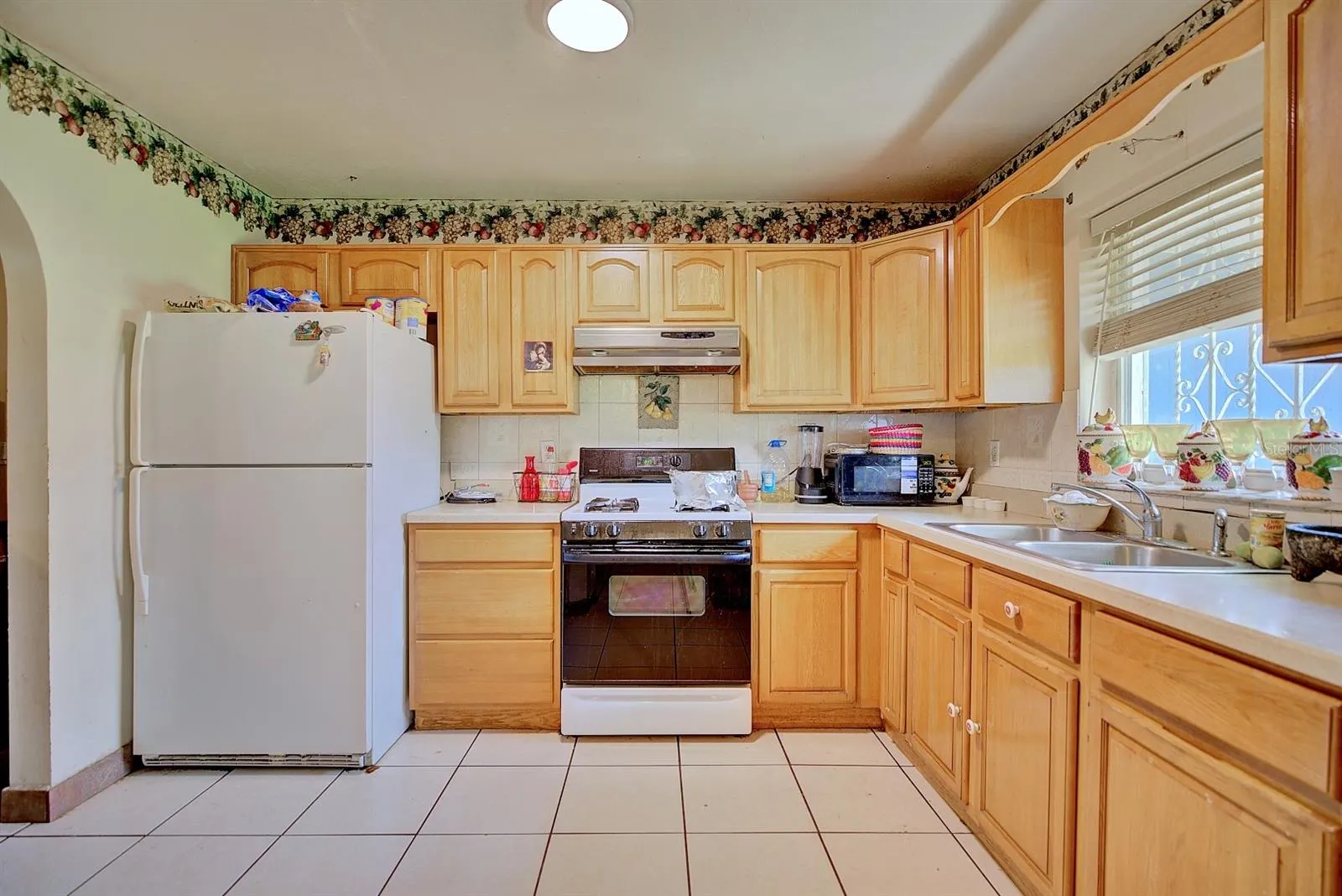 3092 GOLFVIEW DR