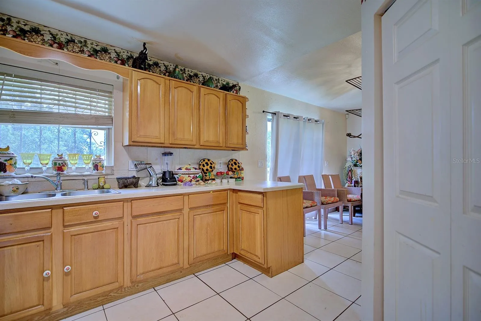 3092 GOLFVIEW DR