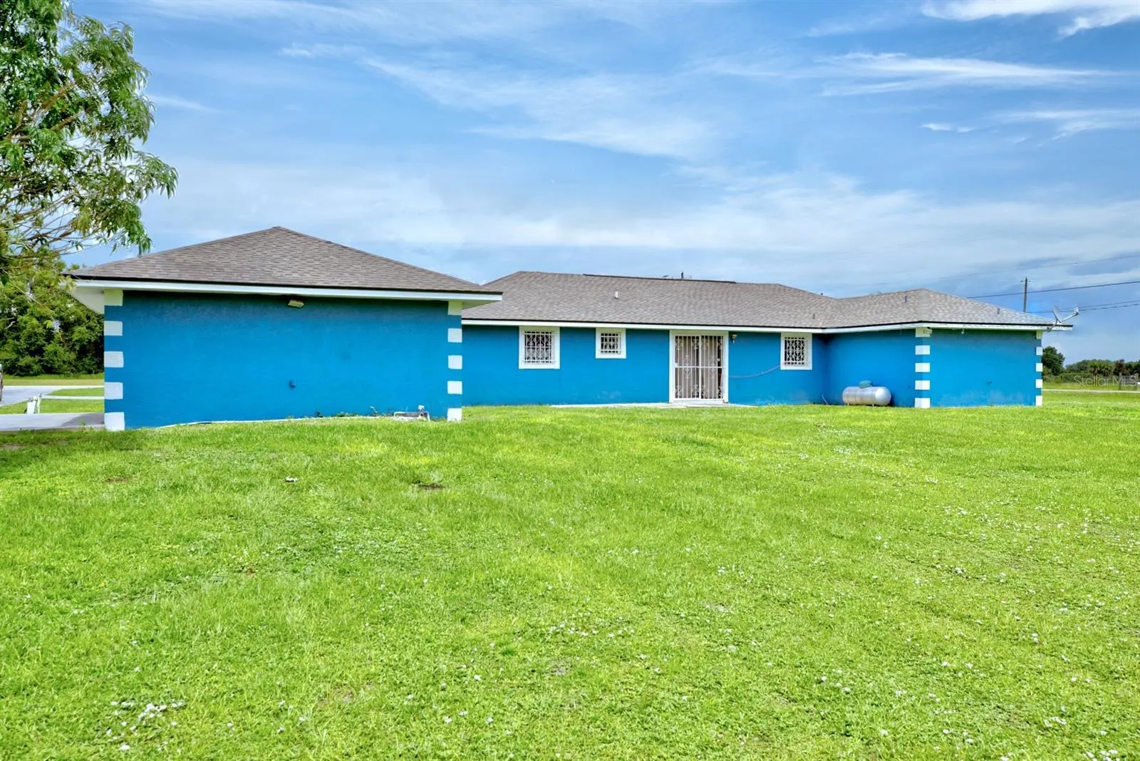 3092 GOLFVIEW DR