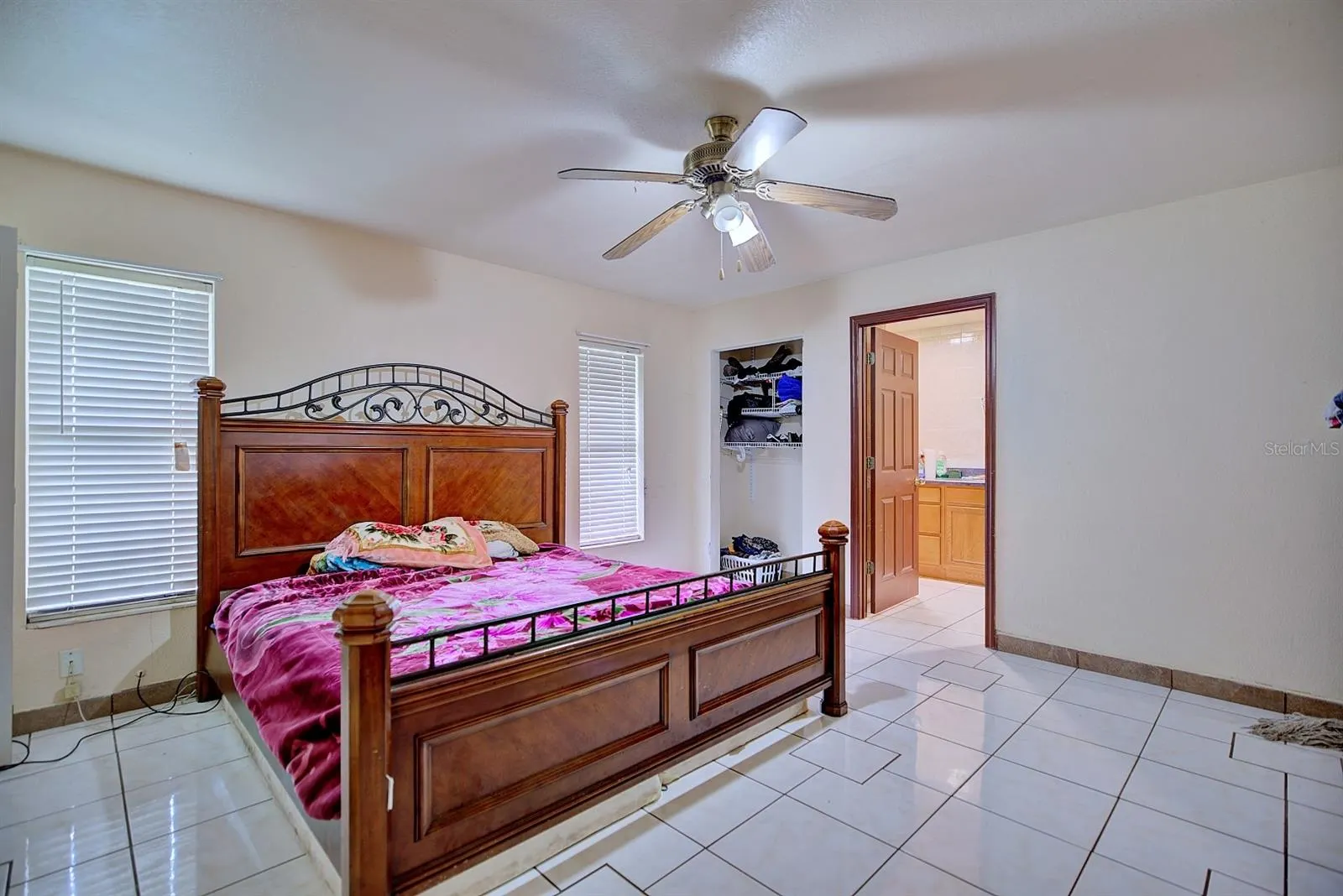 3092 GOLFVIEW DR
