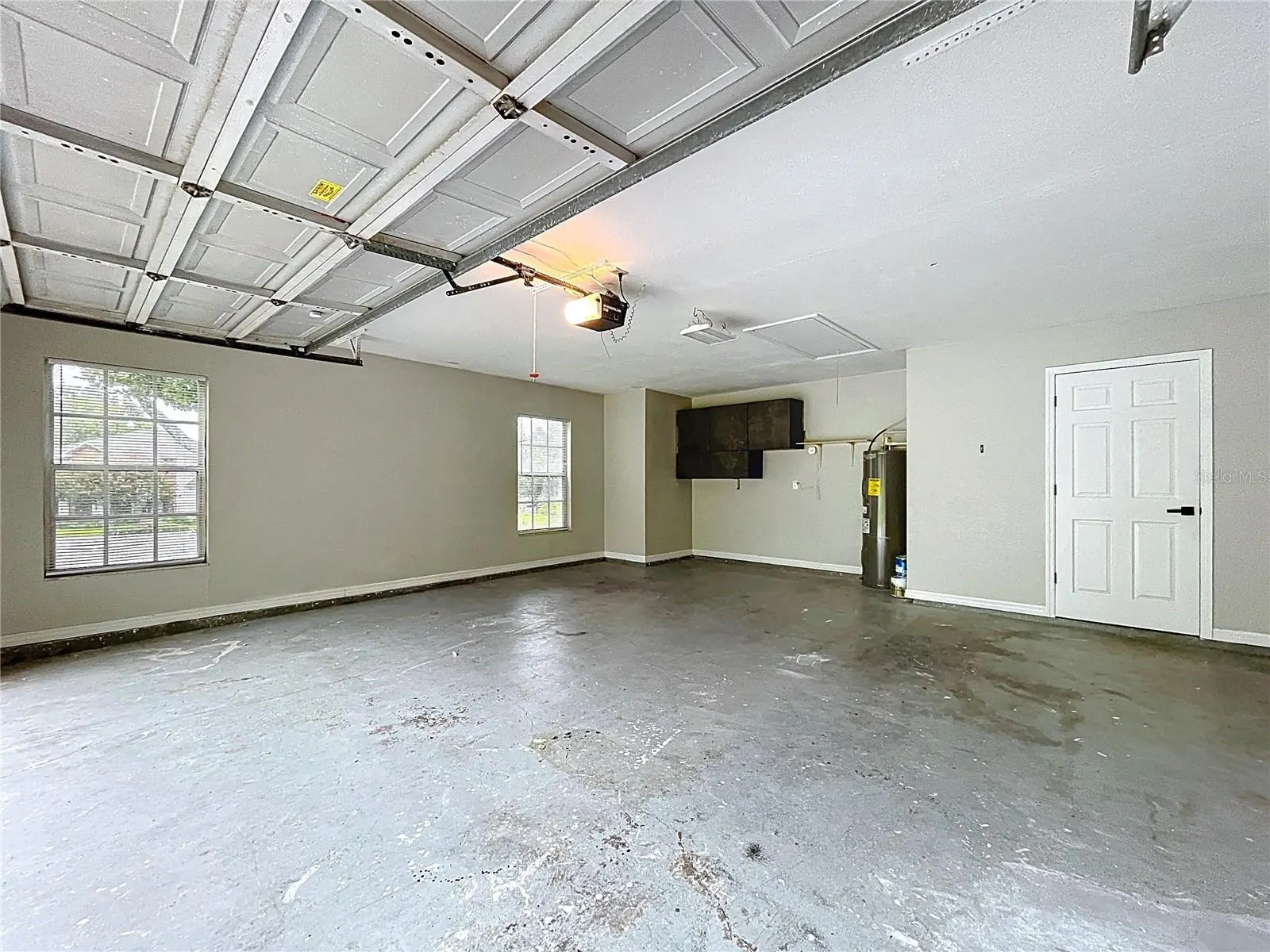 1904 VISTA VIEW DR