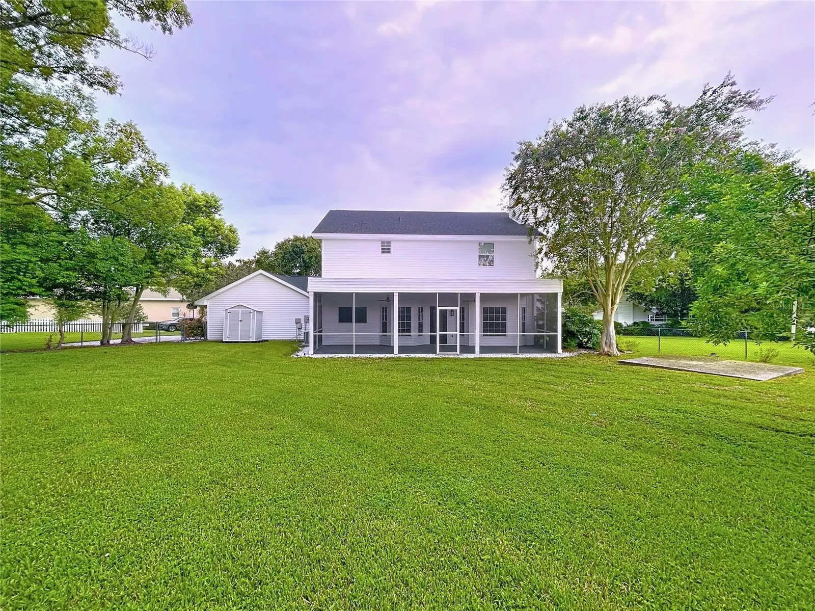 1904 VISTA VIEW DR