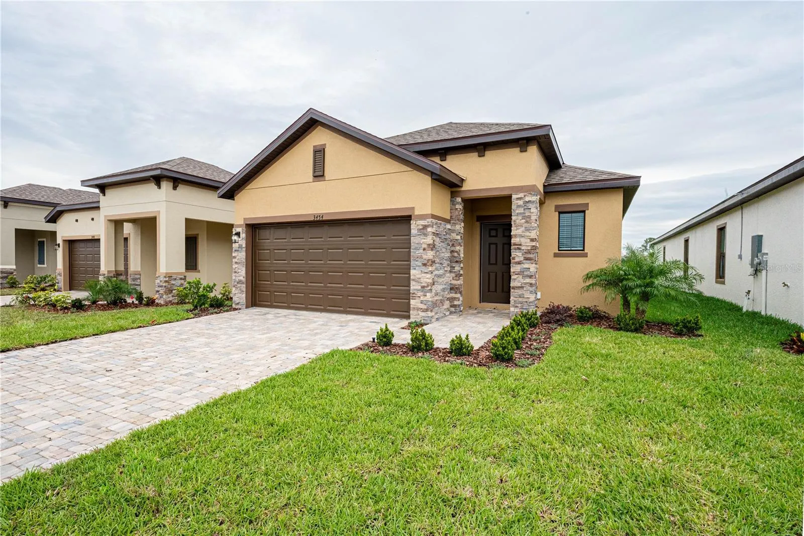 3406 CUP DR