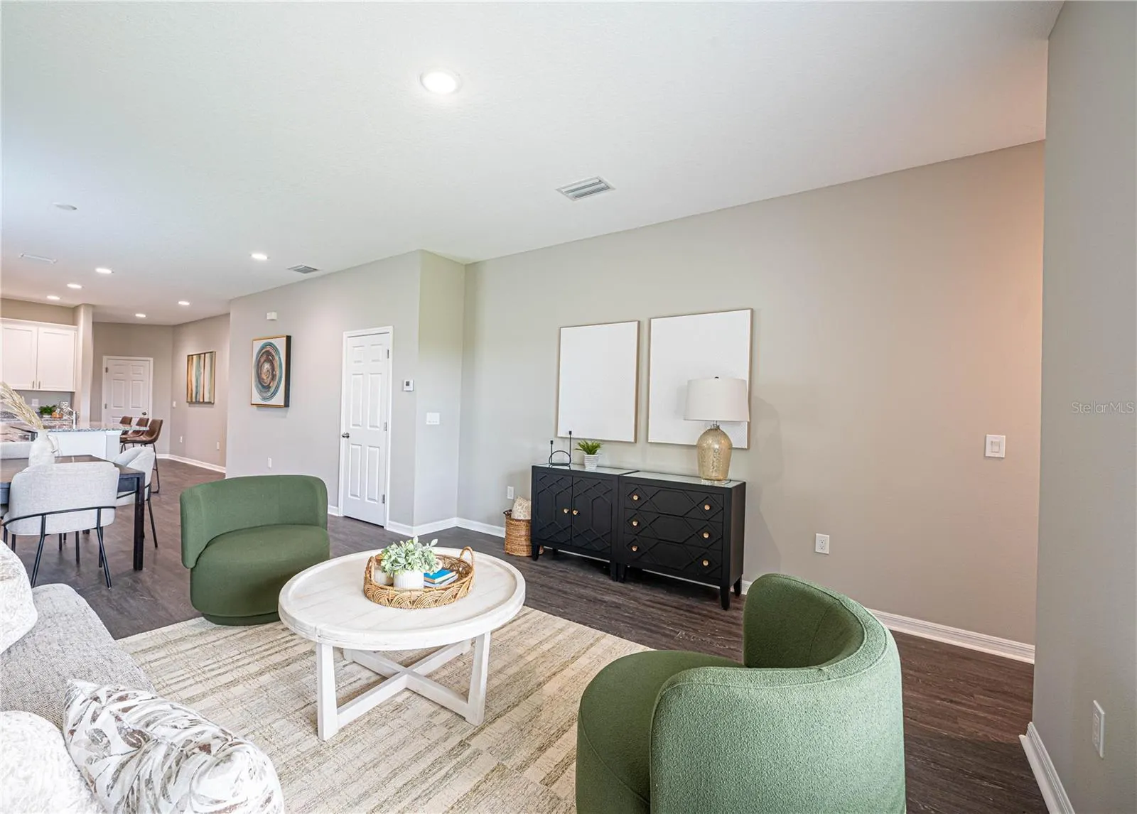 3406 CUP DR