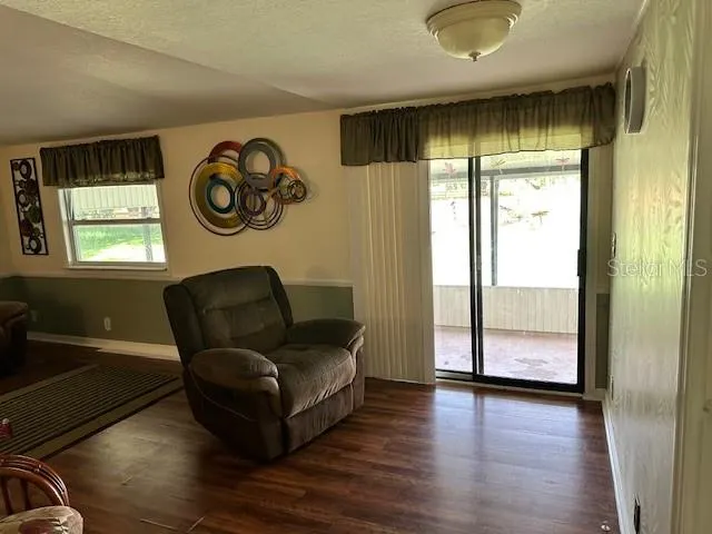 5958 FOXHOLLOW DR
