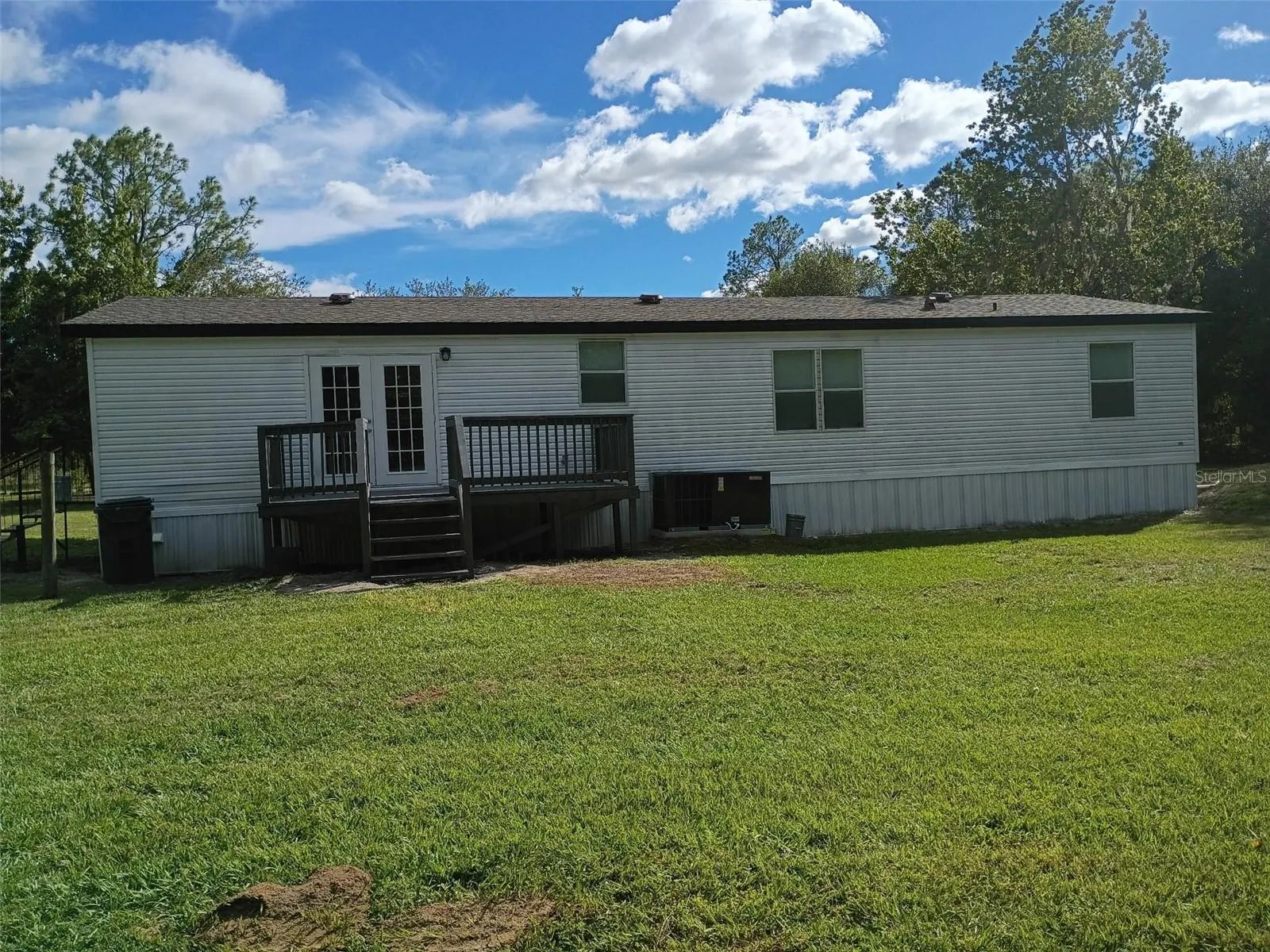 2805 FORESTLAND DR