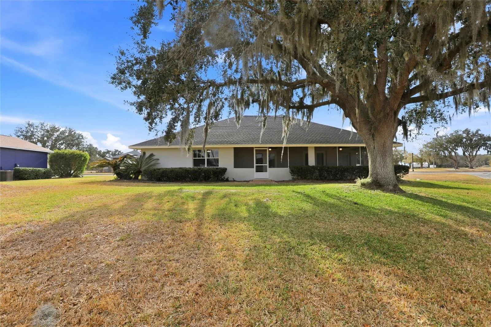 2992 OAKS BND
