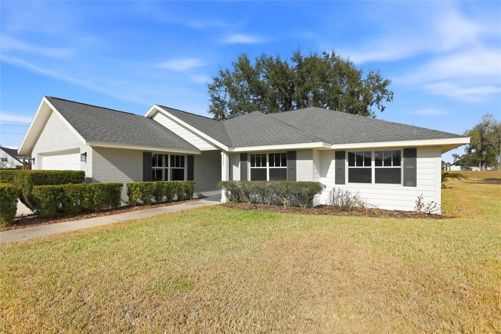 2992 OAKS BND