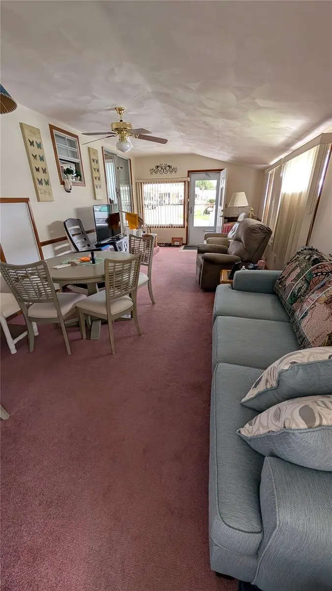 207 CITRUS RIDGE DR