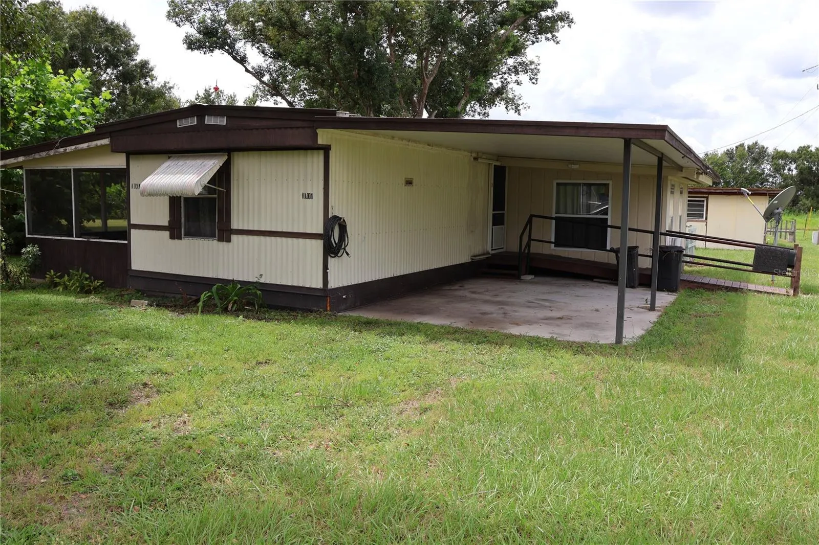 1007 SPARROW RD