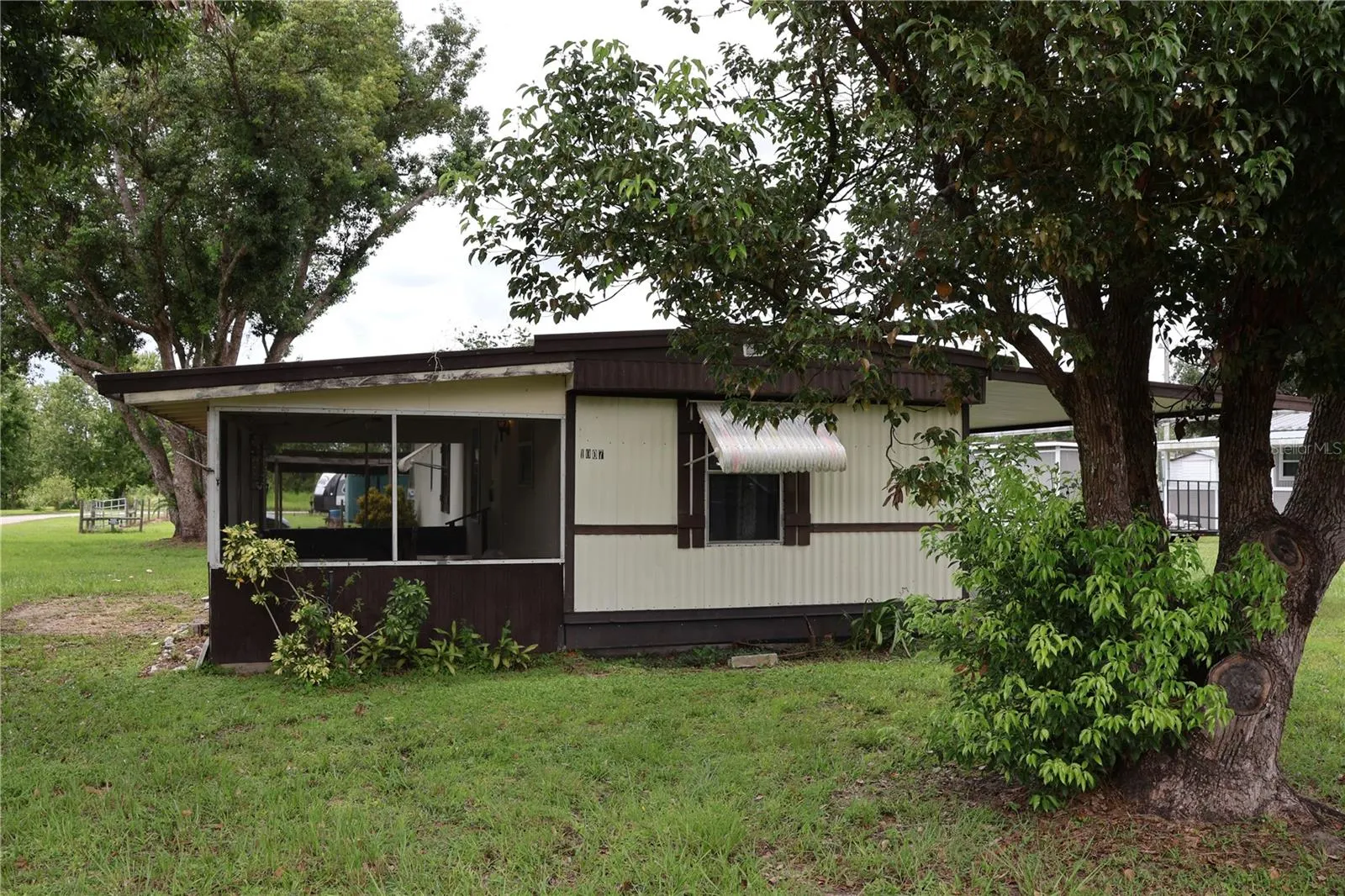 1007 SPARROW RD